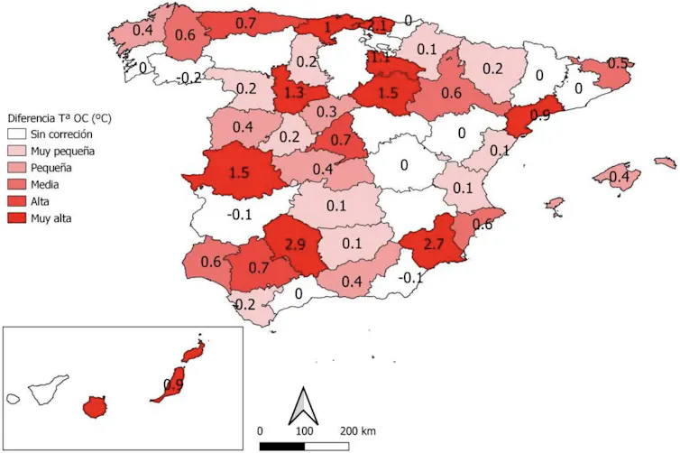 Mapa que muestra las diferencias en ºC entre las temperaturas de definición de ola de calor teniendo en cuenta el efecto de la contaminación y sin considerarlo para las provincias españolas