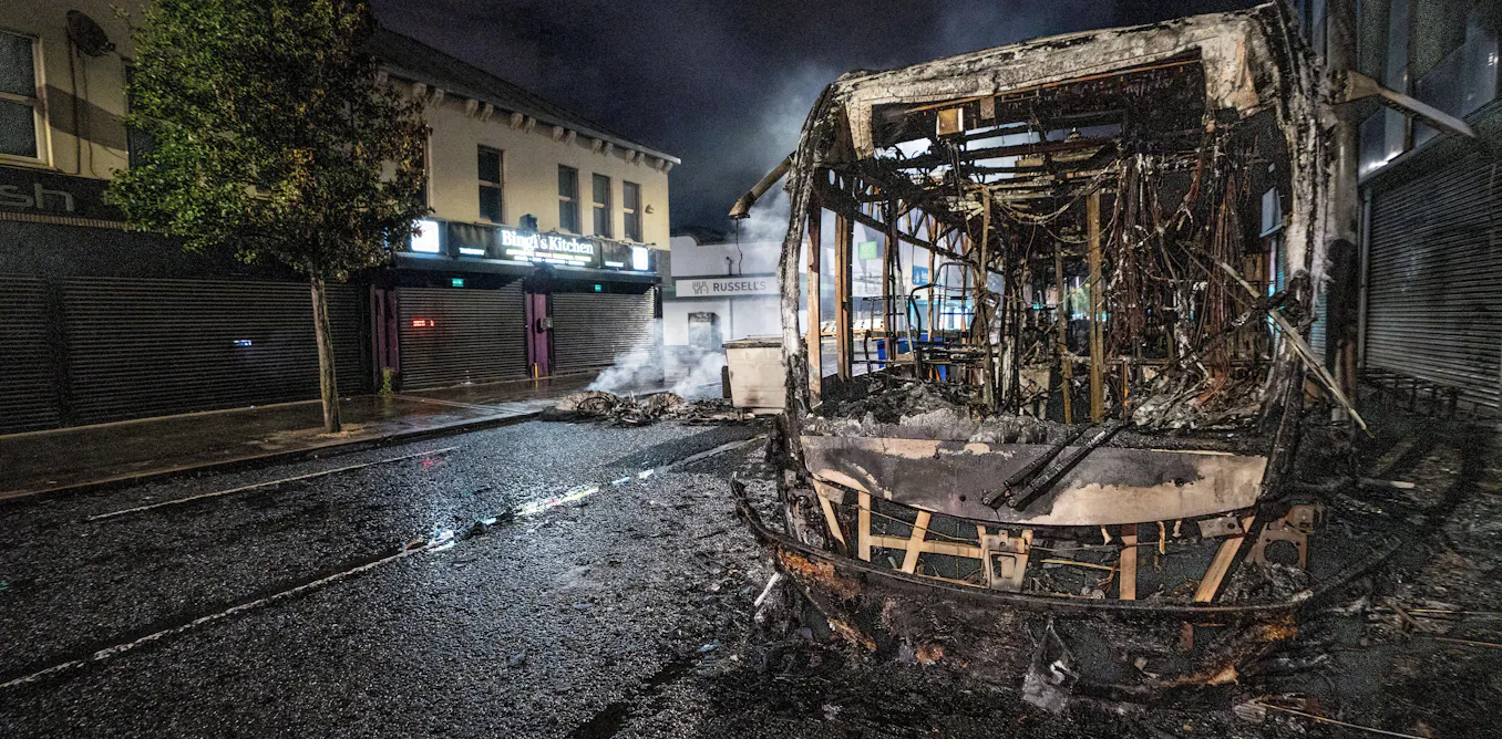 Belfast Terbakar Lagi: Kerusuhan Rasis dan Bayang-Bayang Masa Lalu yang Tak Kunjung Usai
