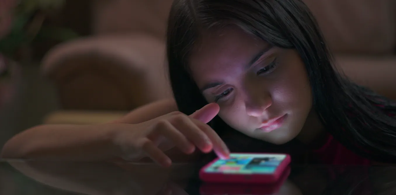 EnviroWireDaily — Is Australia’s social media ban for under 16s working?