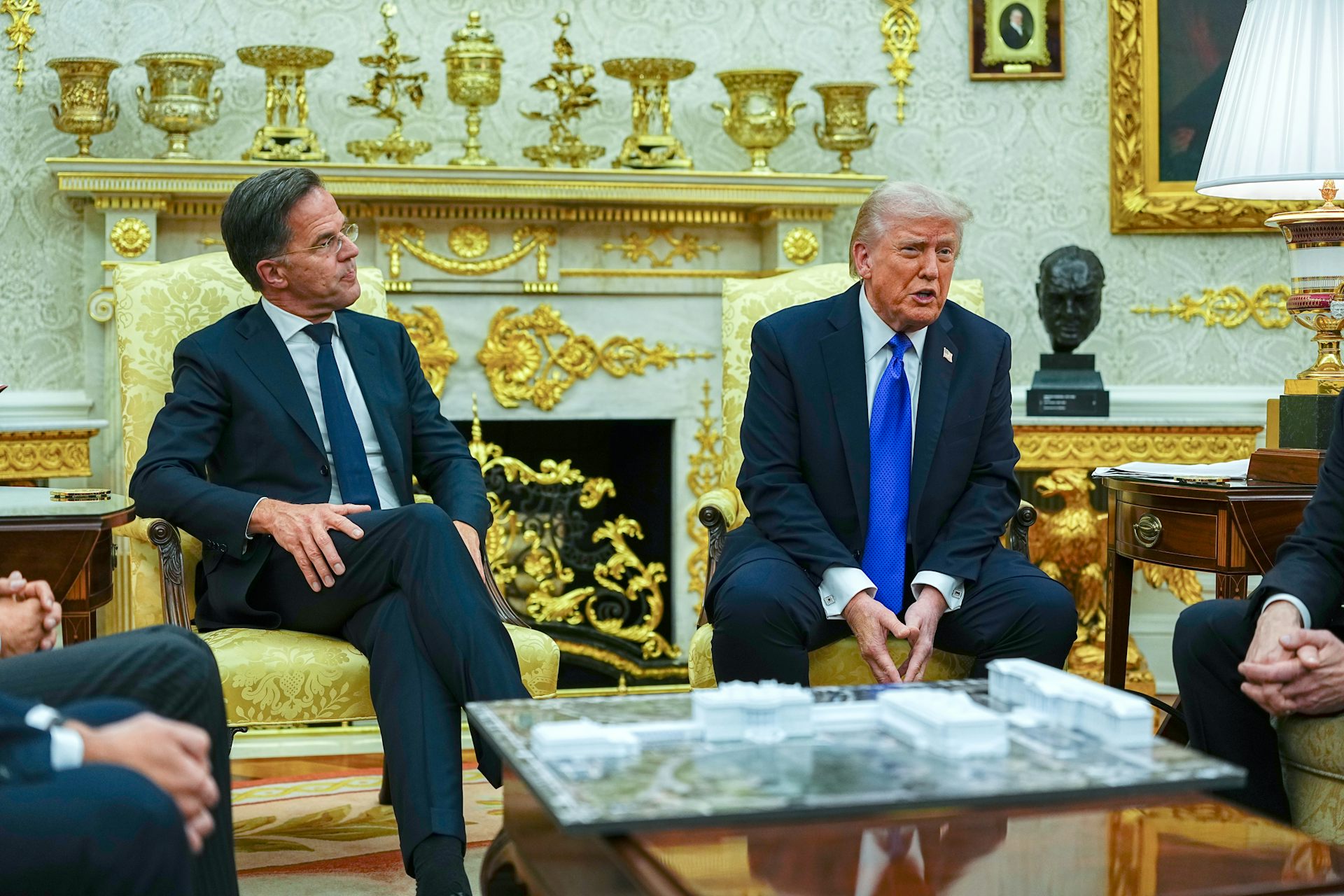 Nato chief Mark Rutte with US president DOnald Trump in the Oval Office, October 2025.