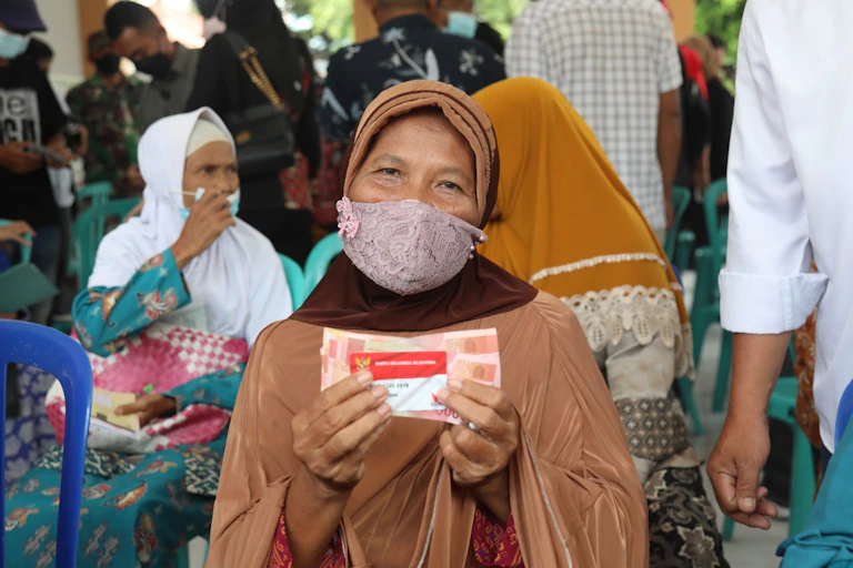 bansos 5,4 juta pakai AI Prabowo