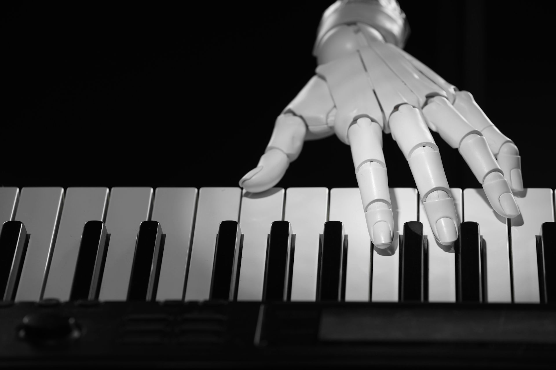 Who owns an AI generated song? What we can learn from the phonograph and the evolution of copyright laws