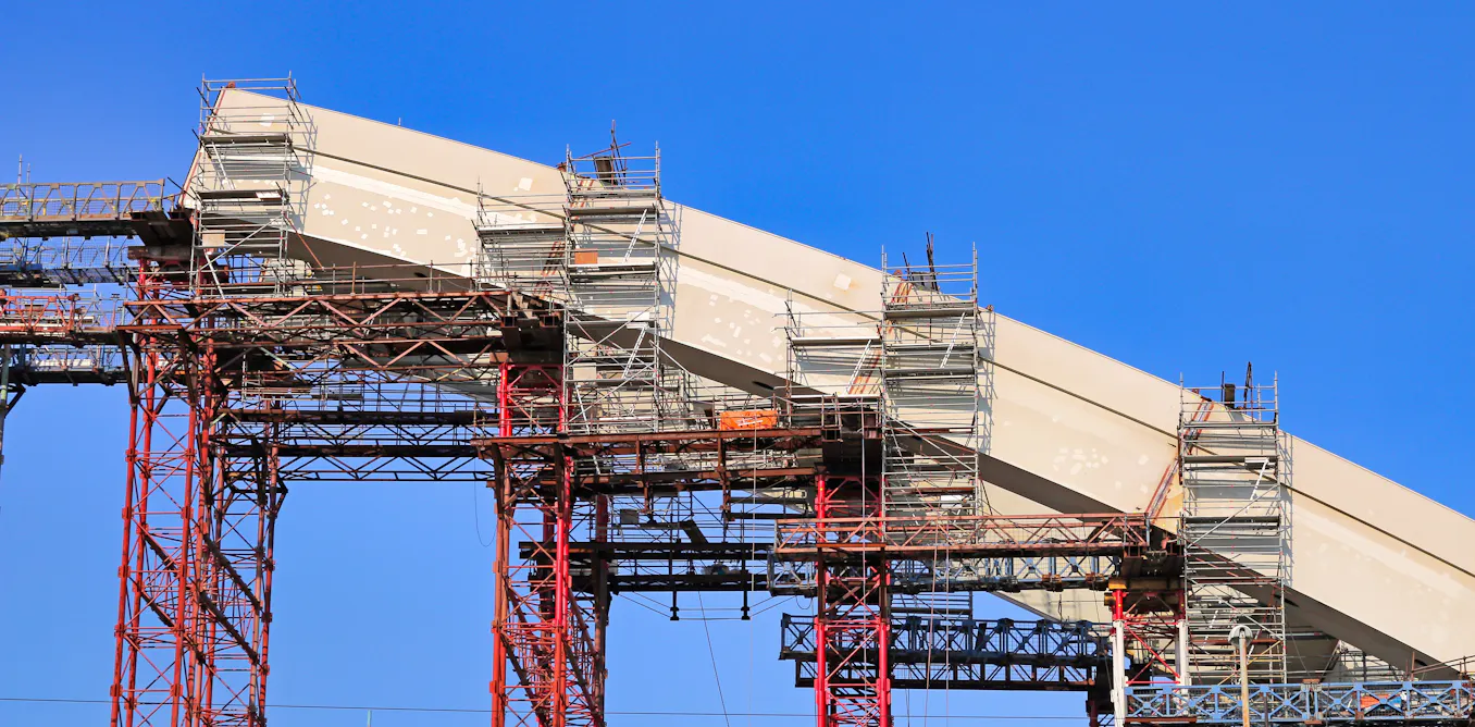 ScienceWireDaily — How do governance frameworks operate and what can major public projects gain from them?