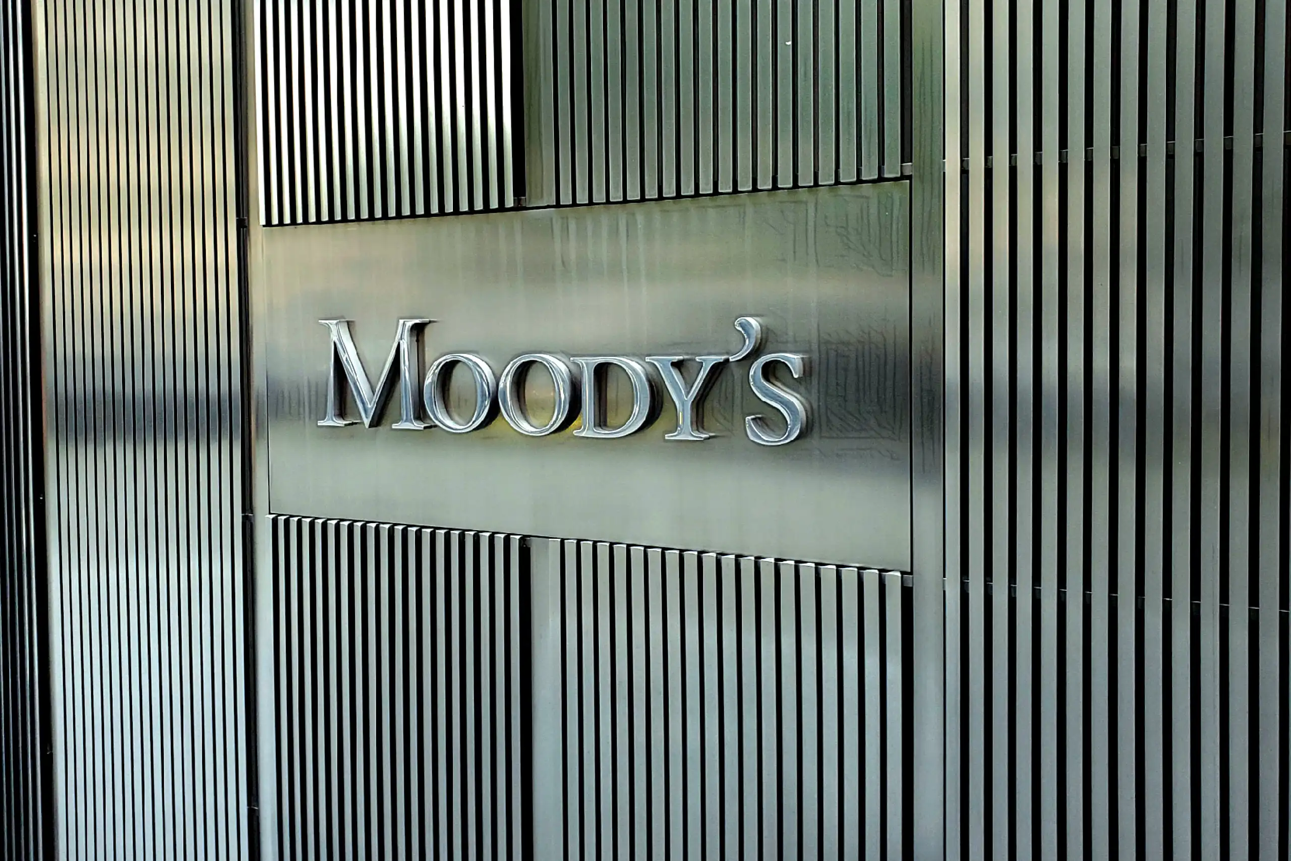 Devanture d'un bureau de l'agence Moody's