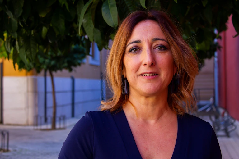 retrato en primer plano de la experta en prehistoria Marga Sánchez Romero