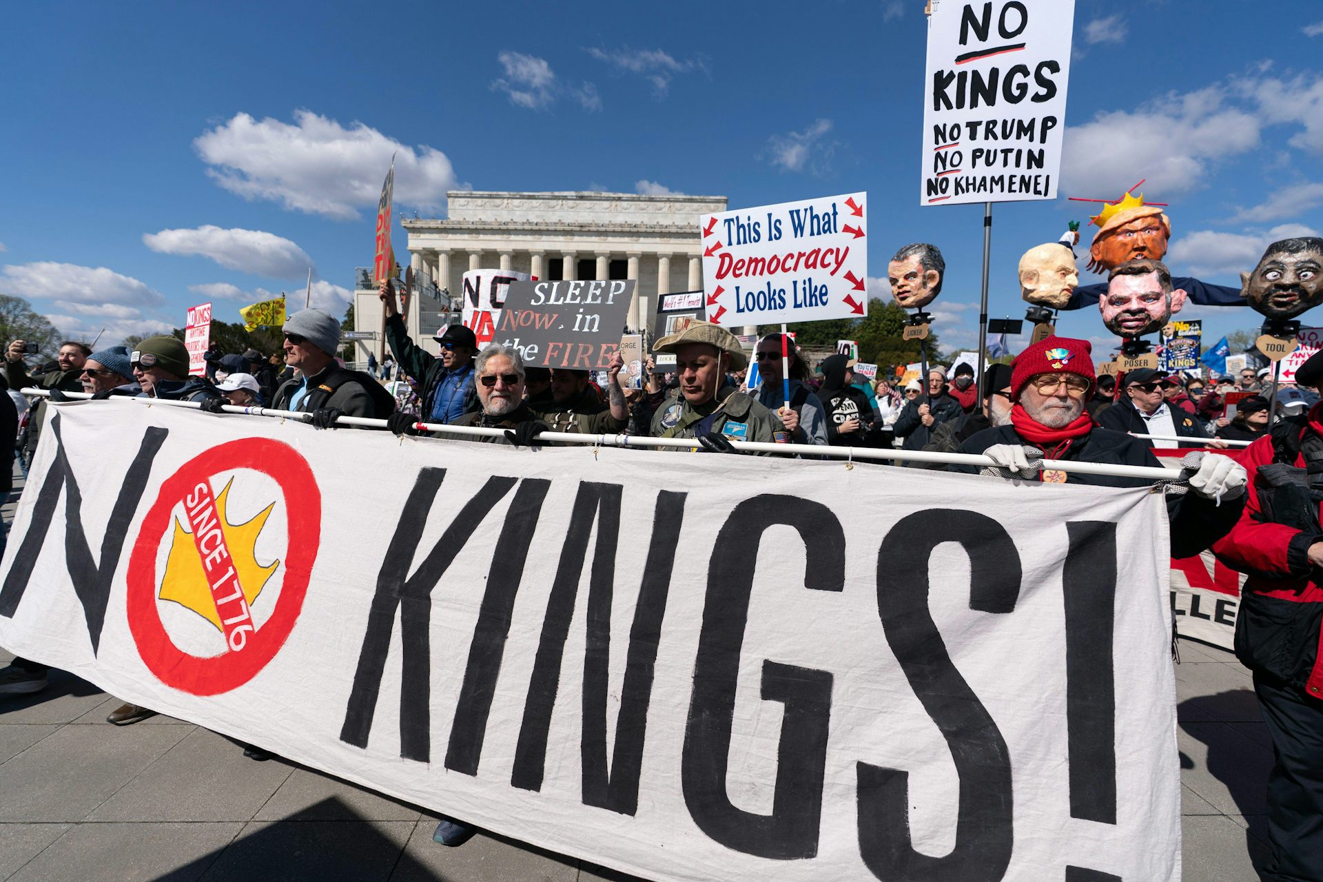 Supreme Court ruling hands Trump sweeping new powers and limits Congressional oversight