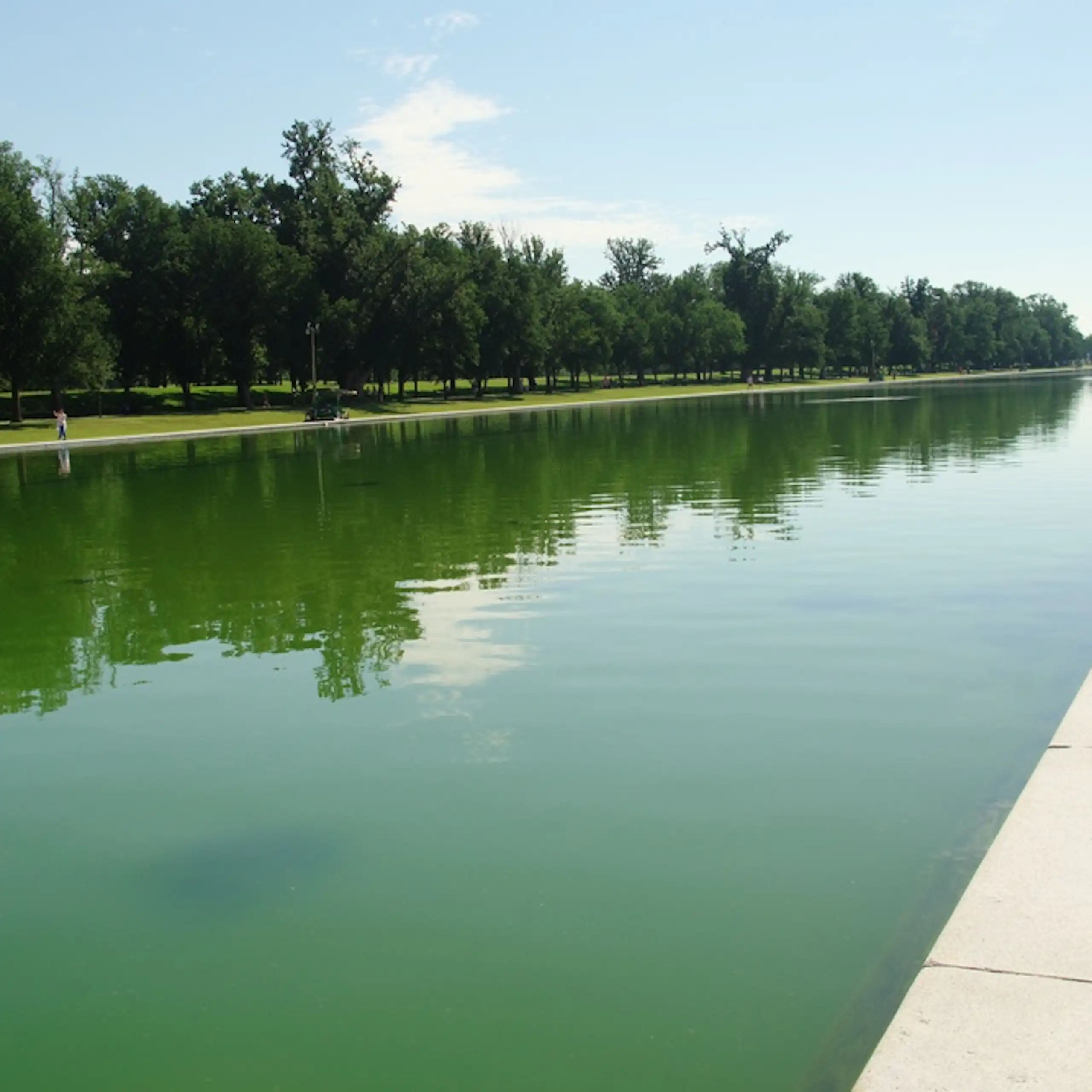 Le bassin du mémorial Lincoln