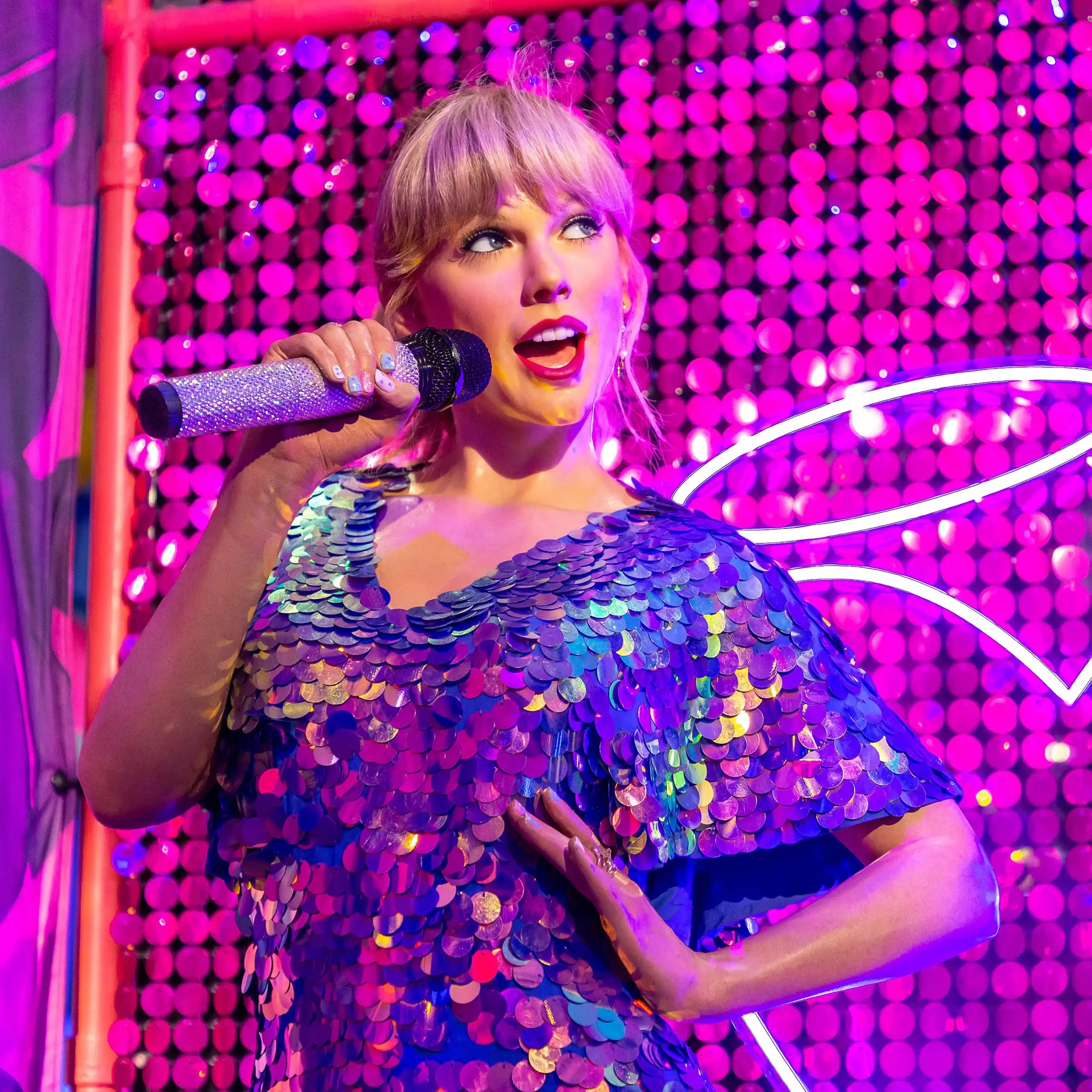 Taylor Swift.