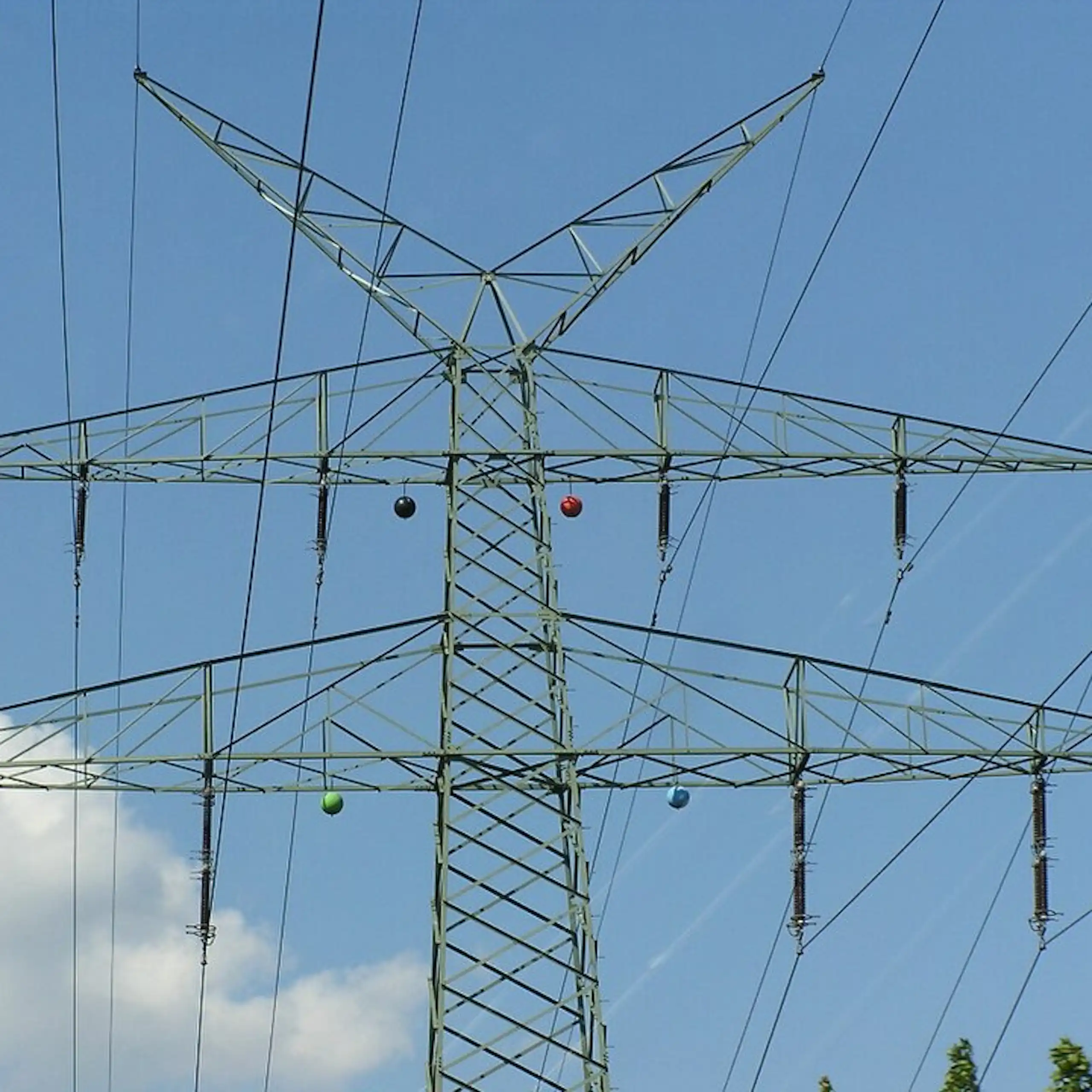 Ligne à haute tension.