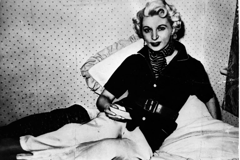 Black and white archive photo of Ellis