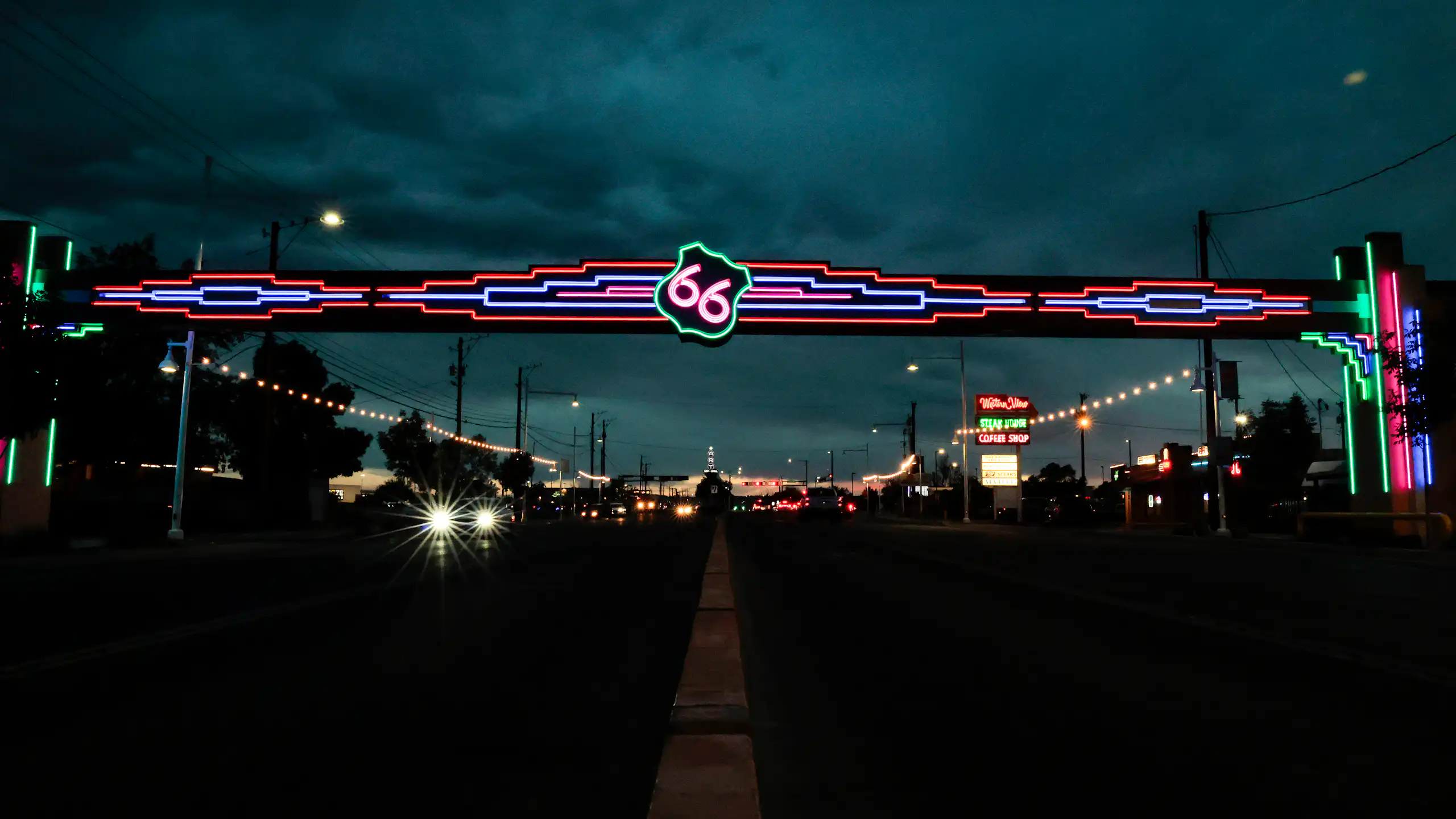 Néon sur la route 66