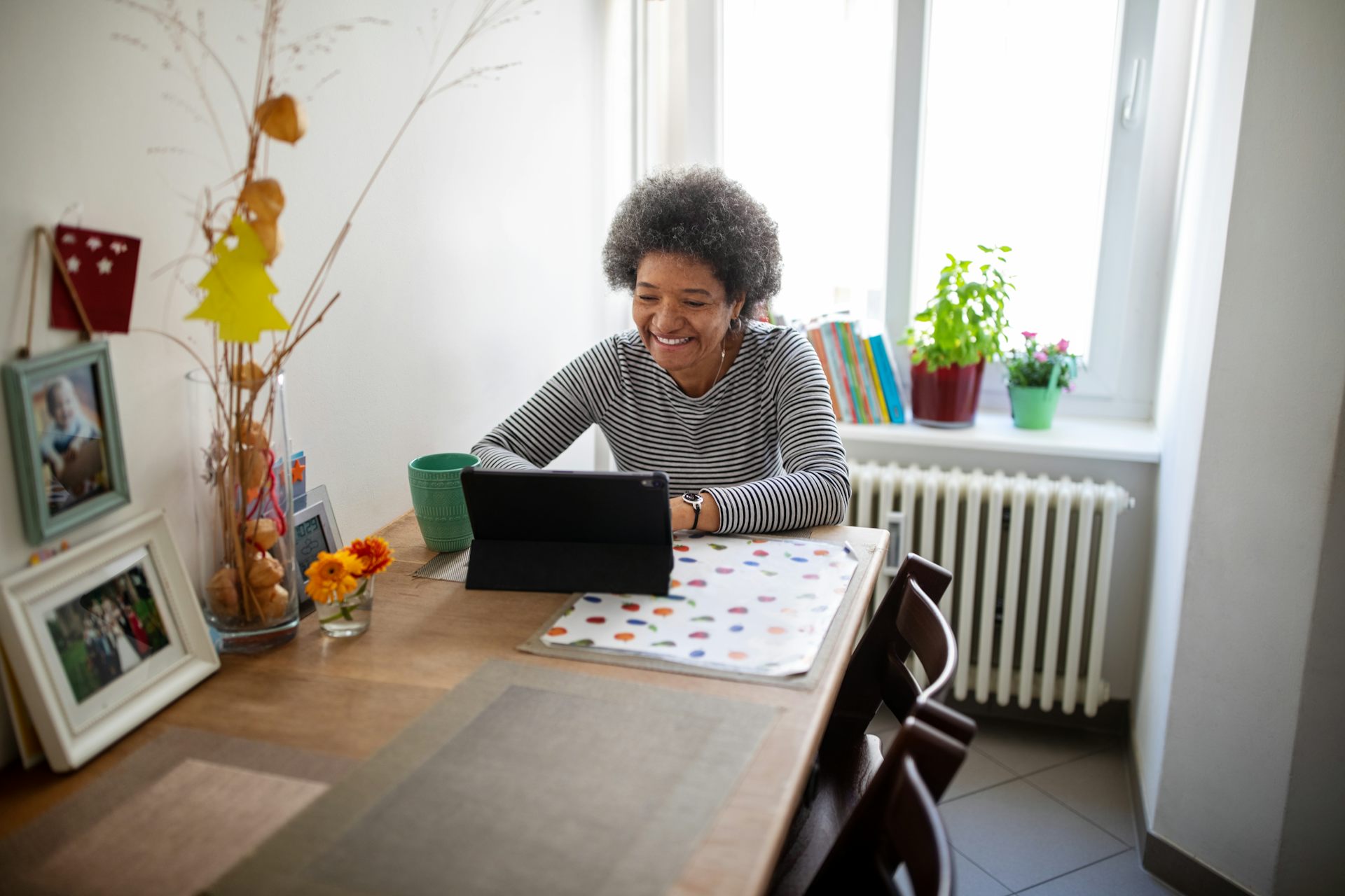 Hybrid work blurs the line between work and home – here’s how couples can set boundaries