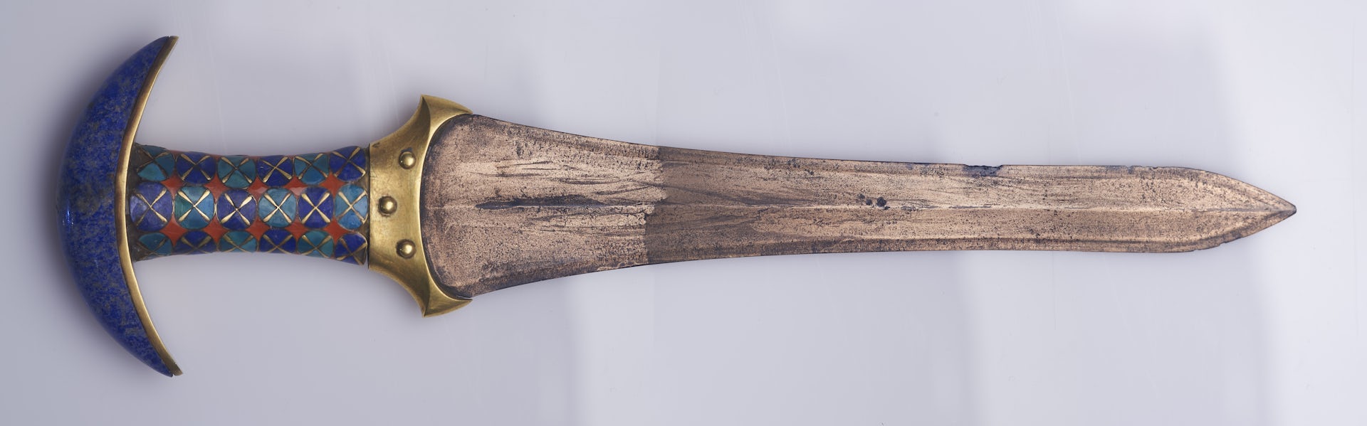 Warrior princesses of ancient Egypt? Skeletons show women used the weapons buried with them