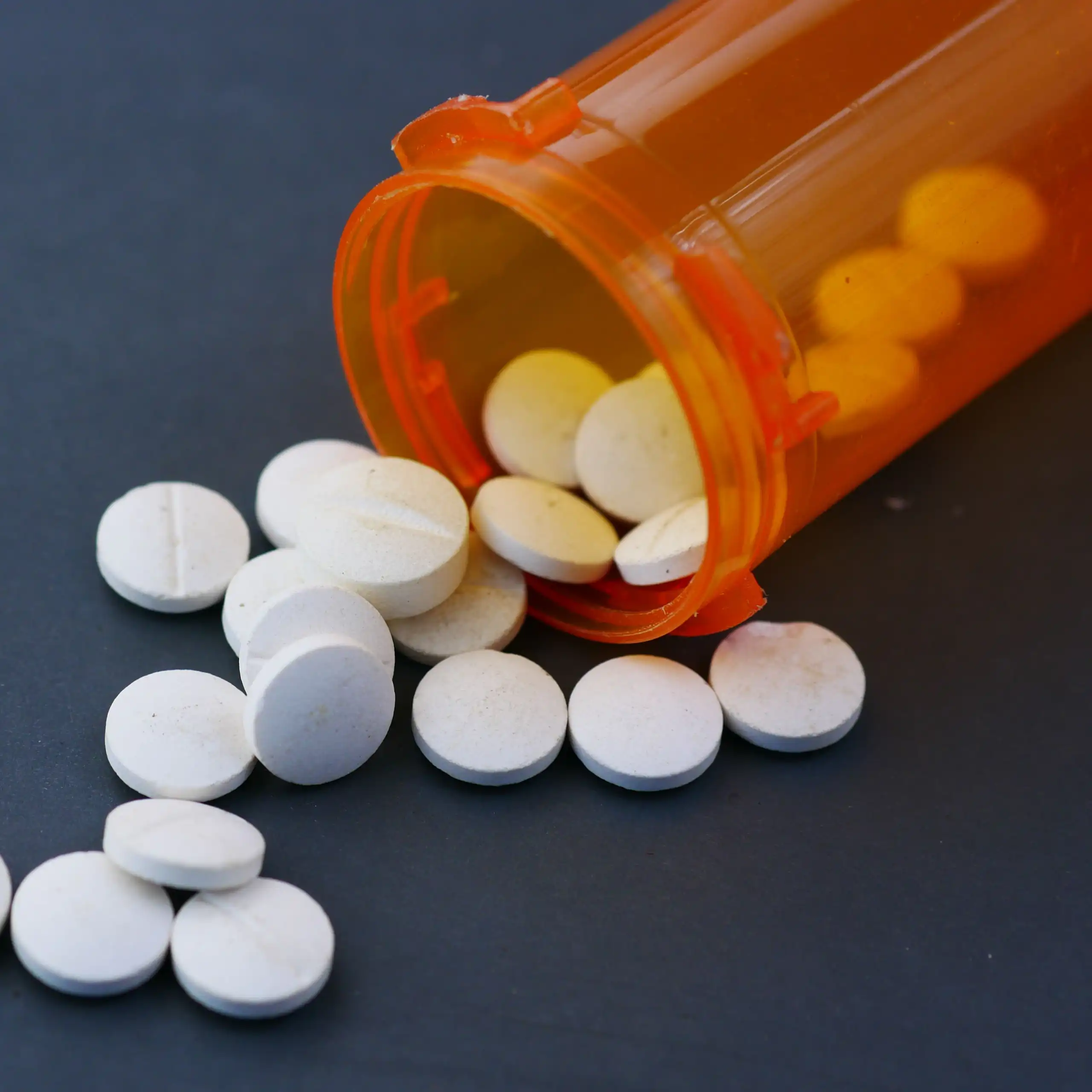 Opioid illustration.