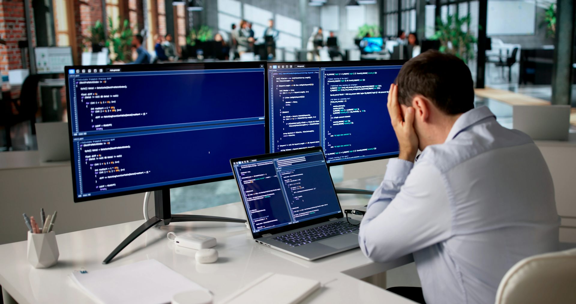 La « vibecoding fatigue » : épuisés par l’IA, les développeurs informatiques inventent leurs propres parades