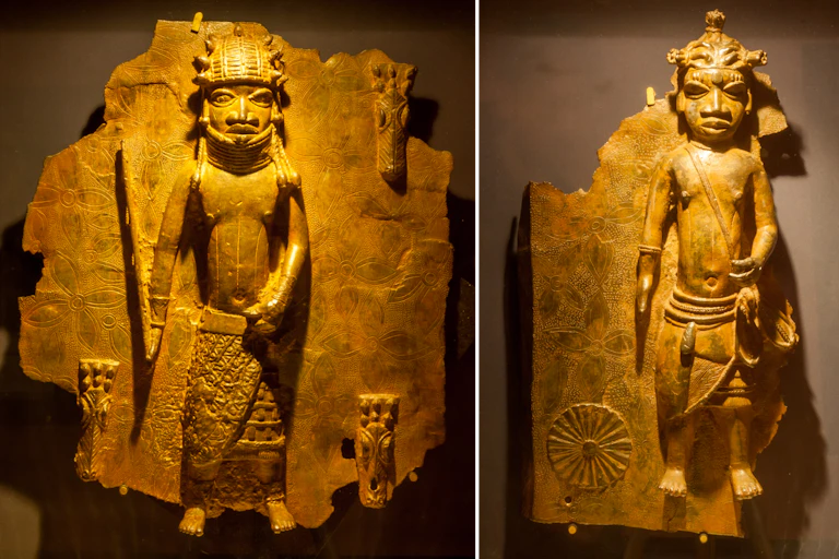 Figurines