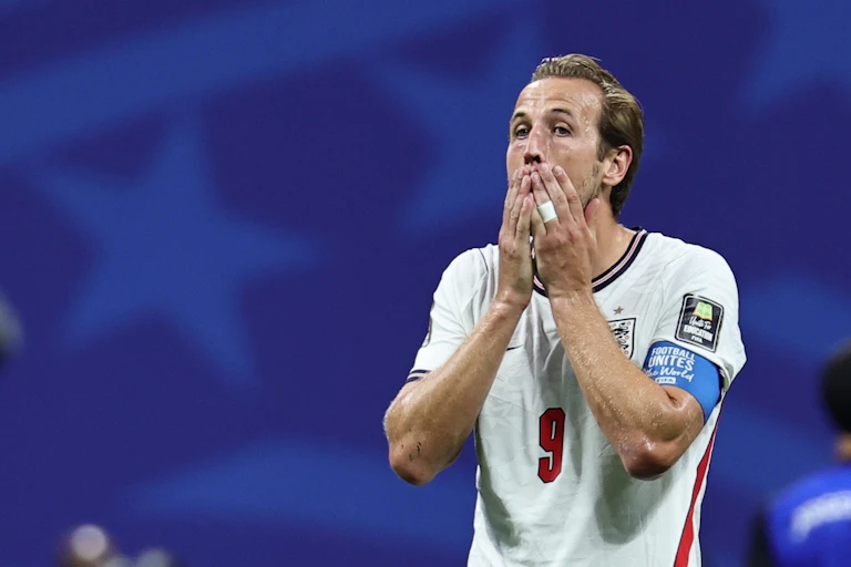 Harry Kane looking sad.