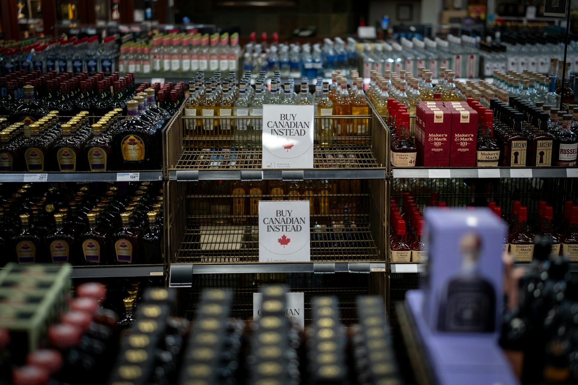 Trump’s new tariffs give Ontario and Québec the perfect excuse to sell their unsold American booze