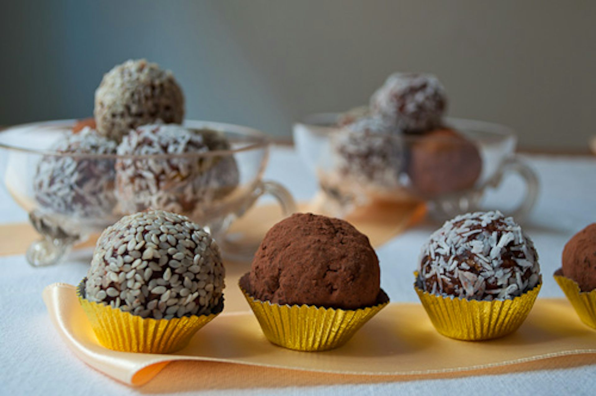 draw us in with fancy blogs, colourful cook books, stylised food