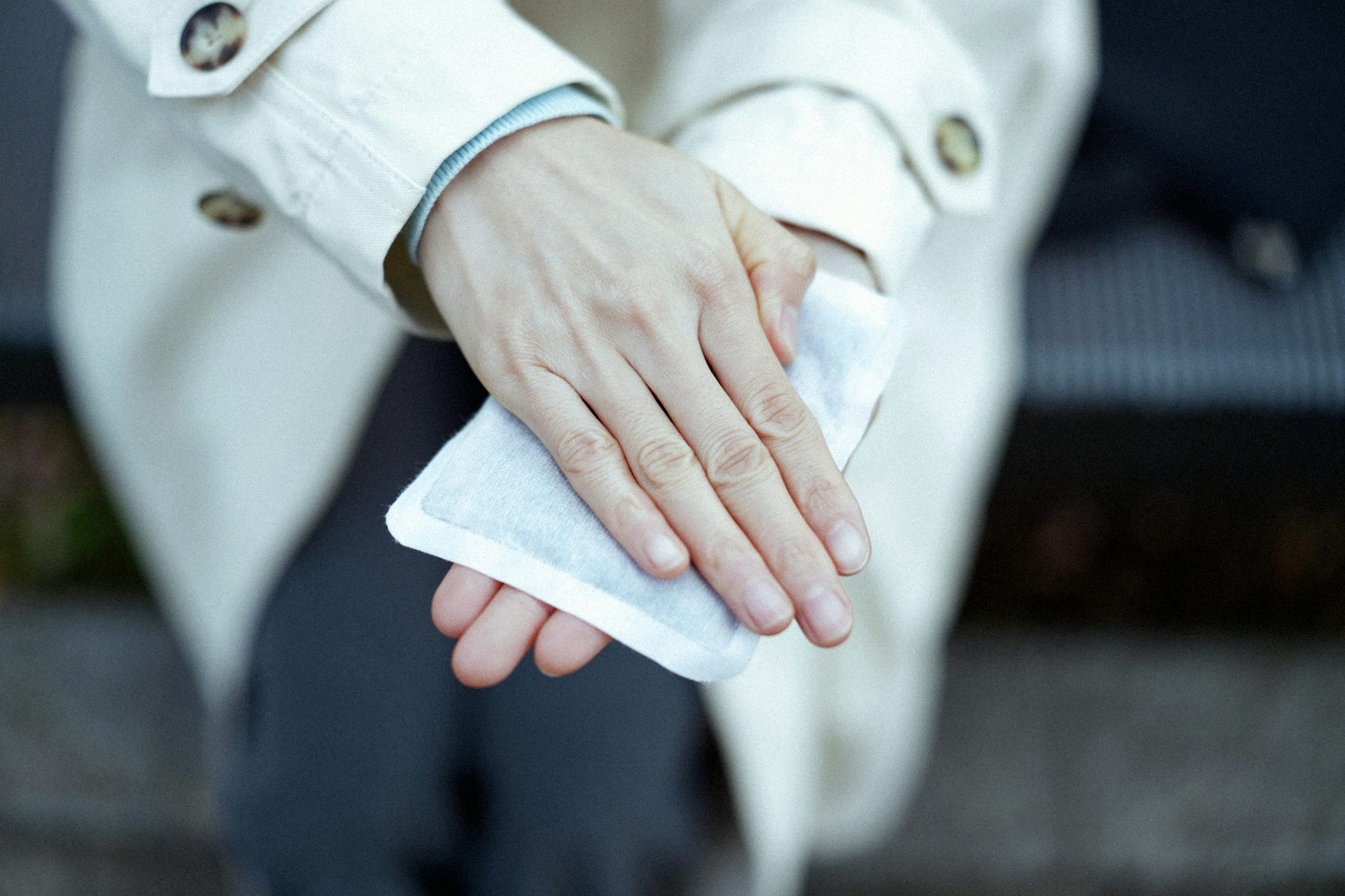 How do instant heat packs work? A chemist explains