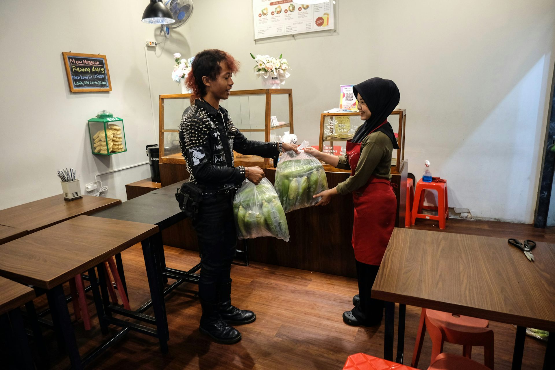 UMKM tak bisa mendapat banyak eksposur karena tertutup dengan brand yang menggunakan layanan merchant prioritas