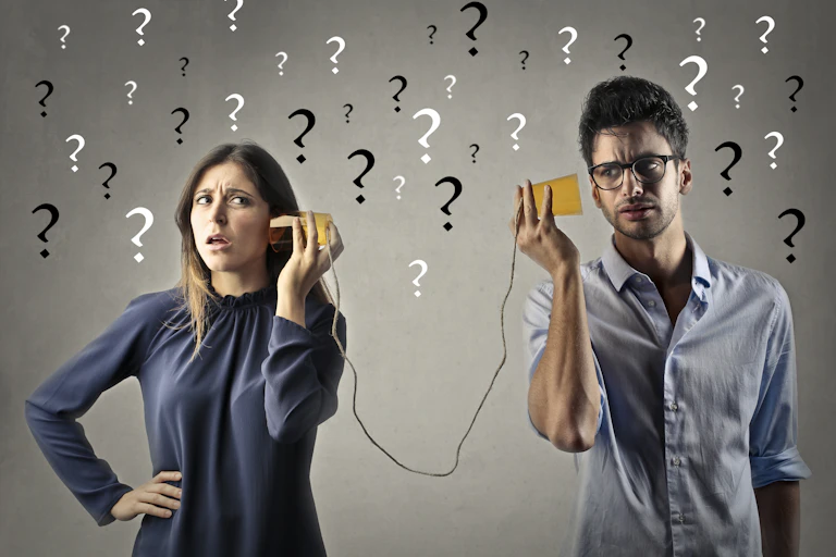Un homme et une femme ne se comprennent pas