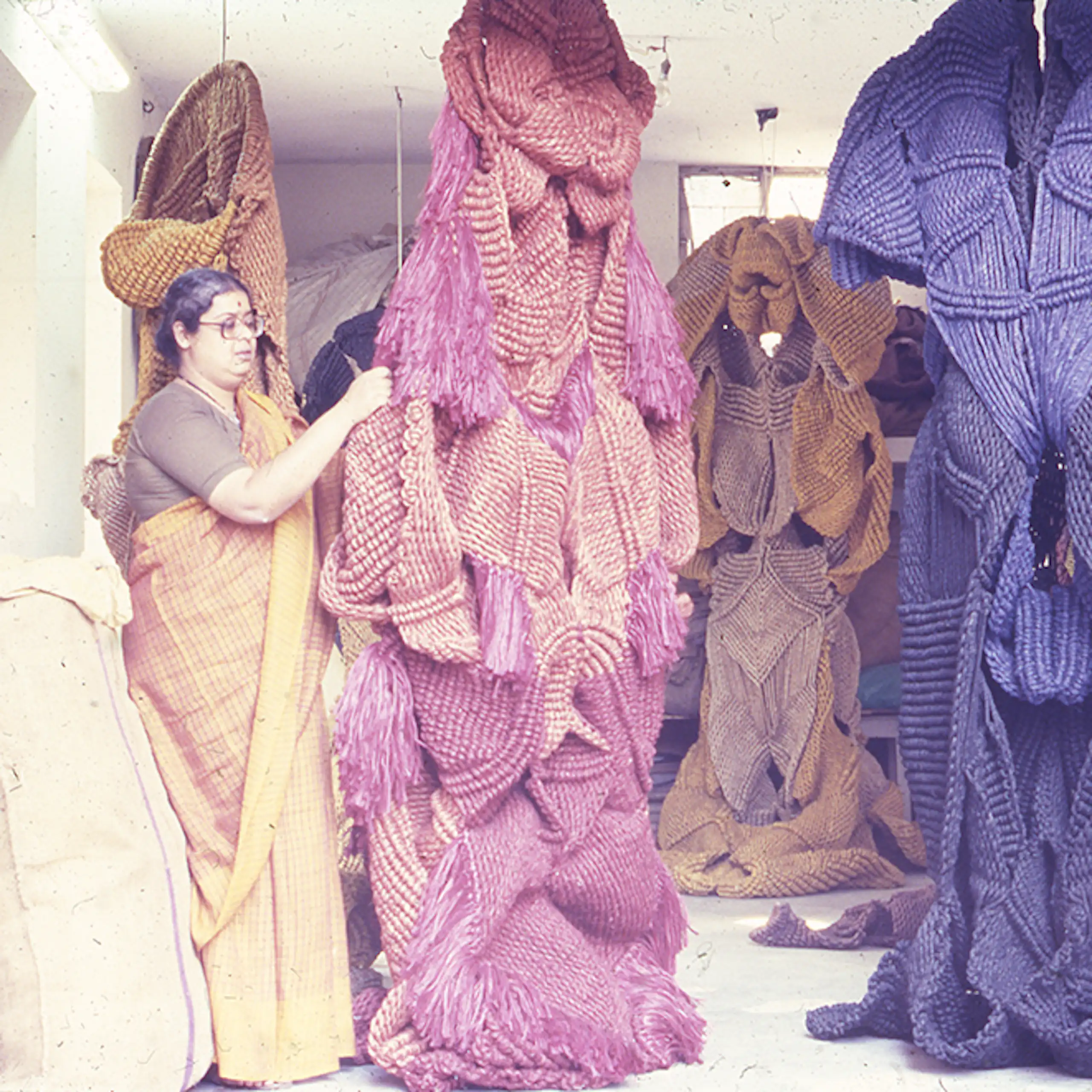 Mrinalini Mukherjee with large hemp sculptures