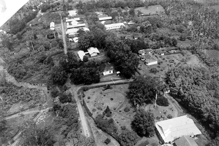 perkebunan karet di sumsel era kolonial wikimedia