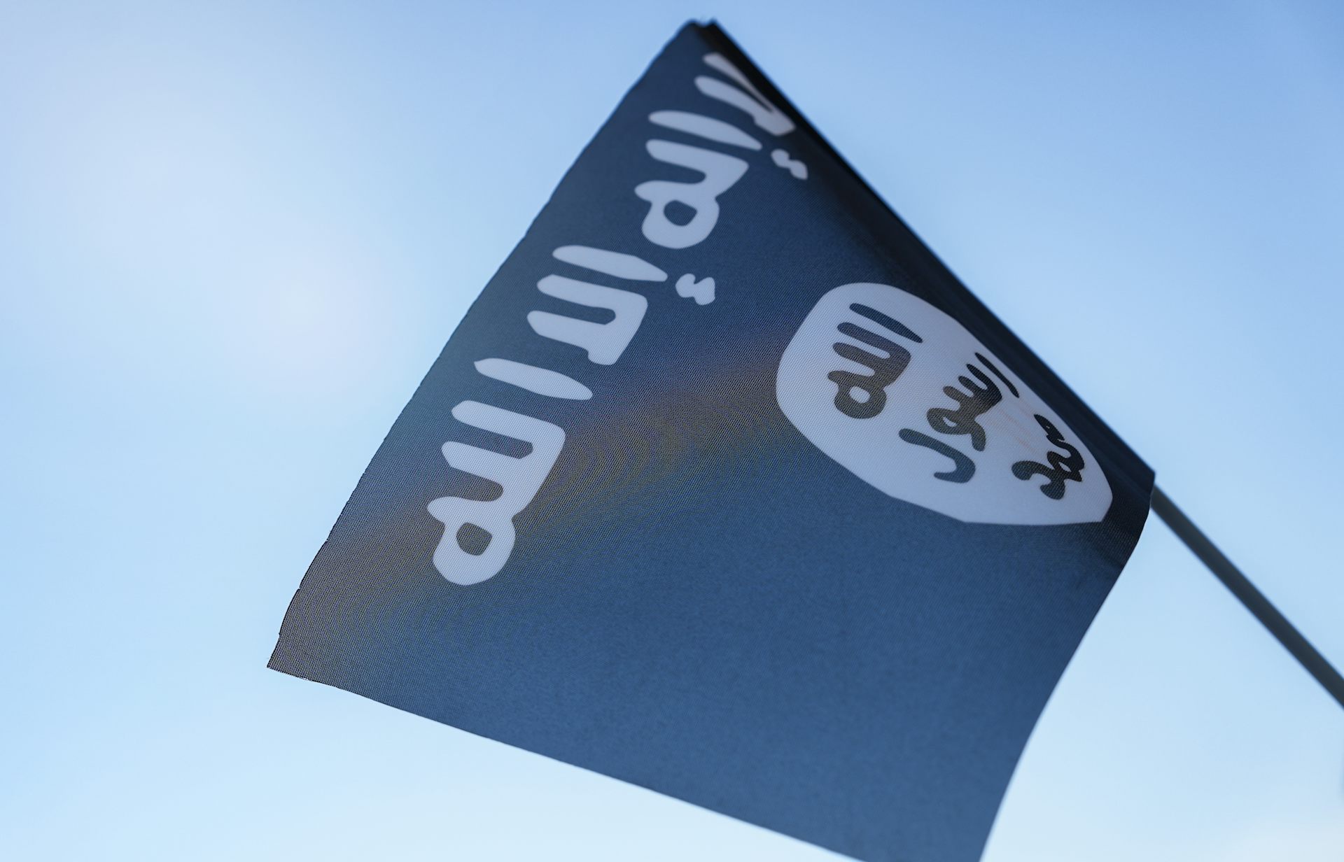 L’utilisation de l’IA par Al-Qaida et l’État islamique : deux approches différentes