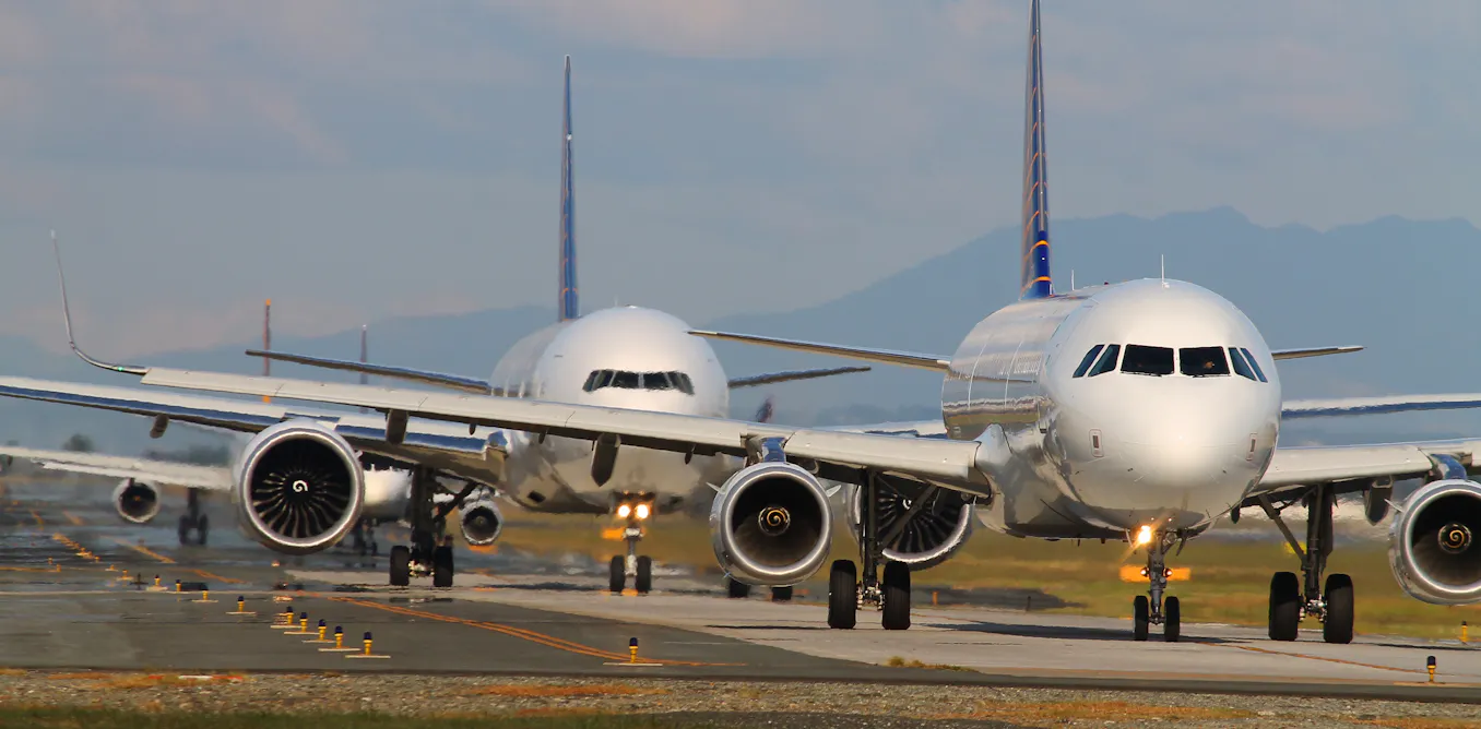 Compared to driving, flying is extraordinarily safe – but why doesn’t it feel that way? Compared to driving, flying is extraordinarily safe – but why doesn’t it feel that way?