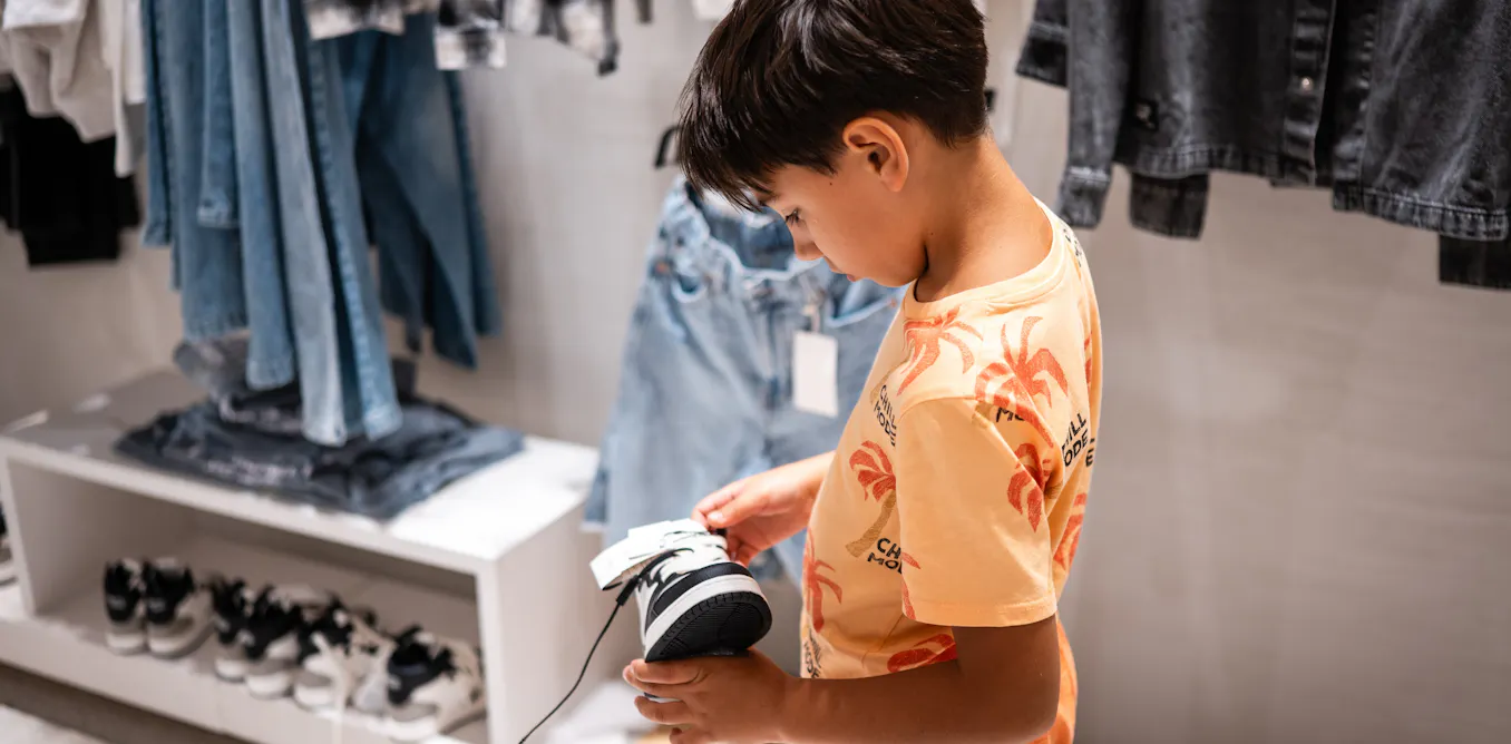 https://theconversation.com/allocation-de-rentree-scolaire-ce-que-les-familles-modestes-font-de-cet-argent-289931?utm_source=bluesky&utm_medium=bylineblueskybutton social preview image