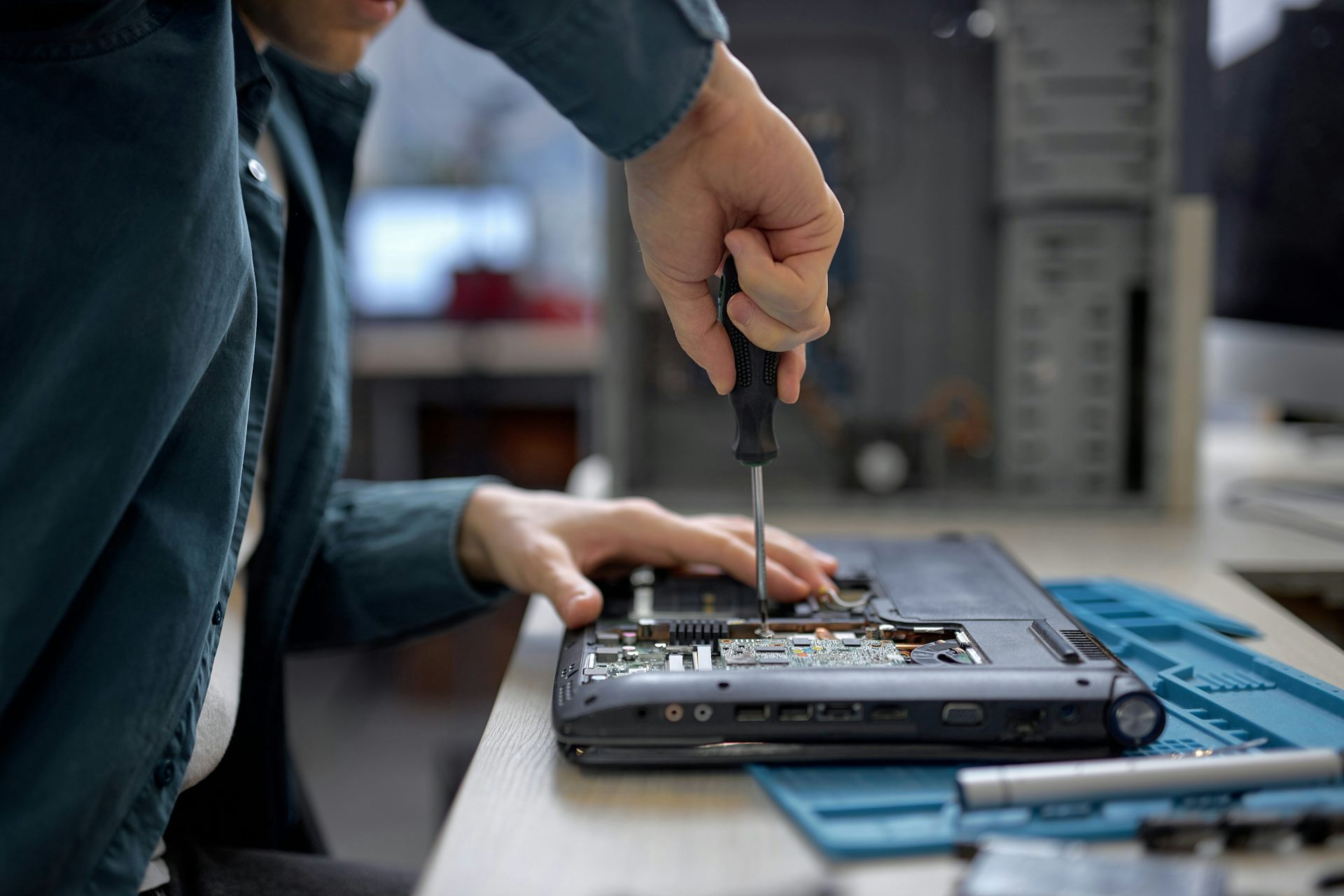 The EU’s repair policies are changing the way tech is designed