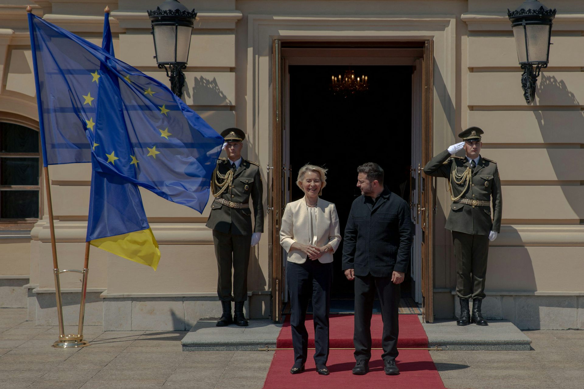 Ukrainian president Volodymyr Zelensky stands with Ursula von der Leyen, president of the European commission.