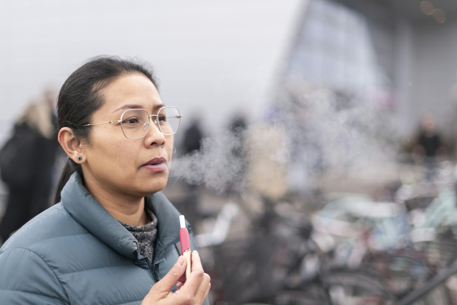 Vaping is better than patches or gums for quitting smoking – updated review