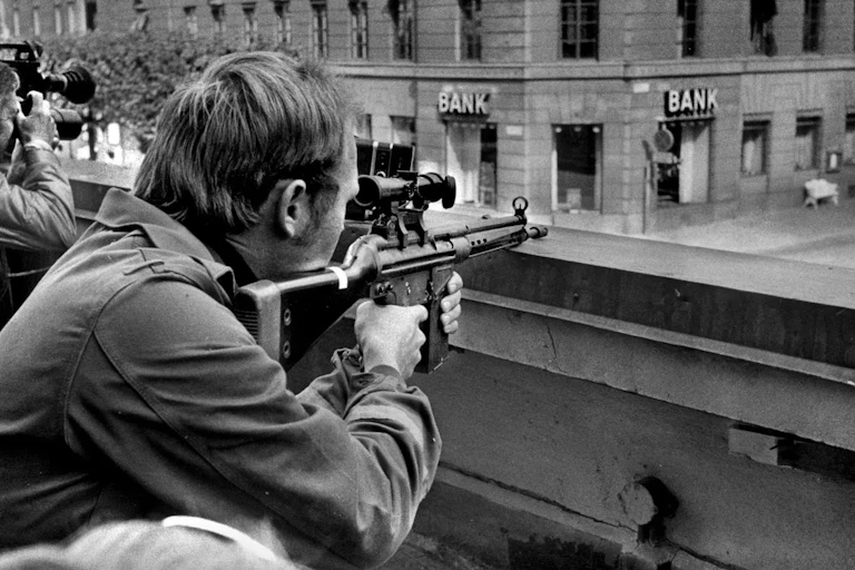 Police sharpshooter during the Kreditbanken siege.