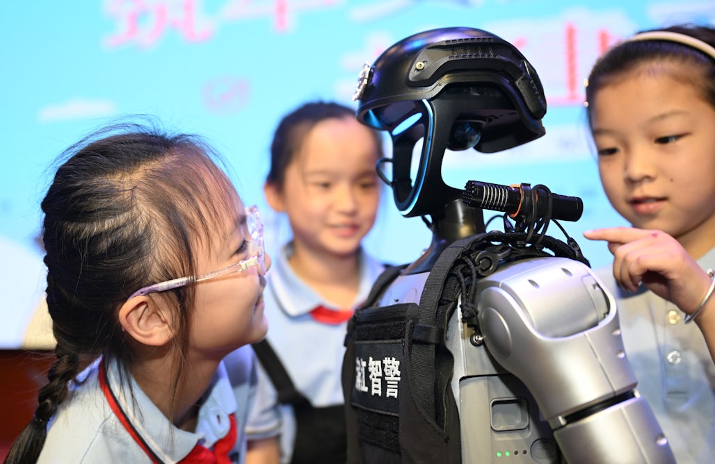 theconversation.com - Frederik von Briel - China's AI and tech breakthroughs are built on decades of work. Here's what other nations can learn