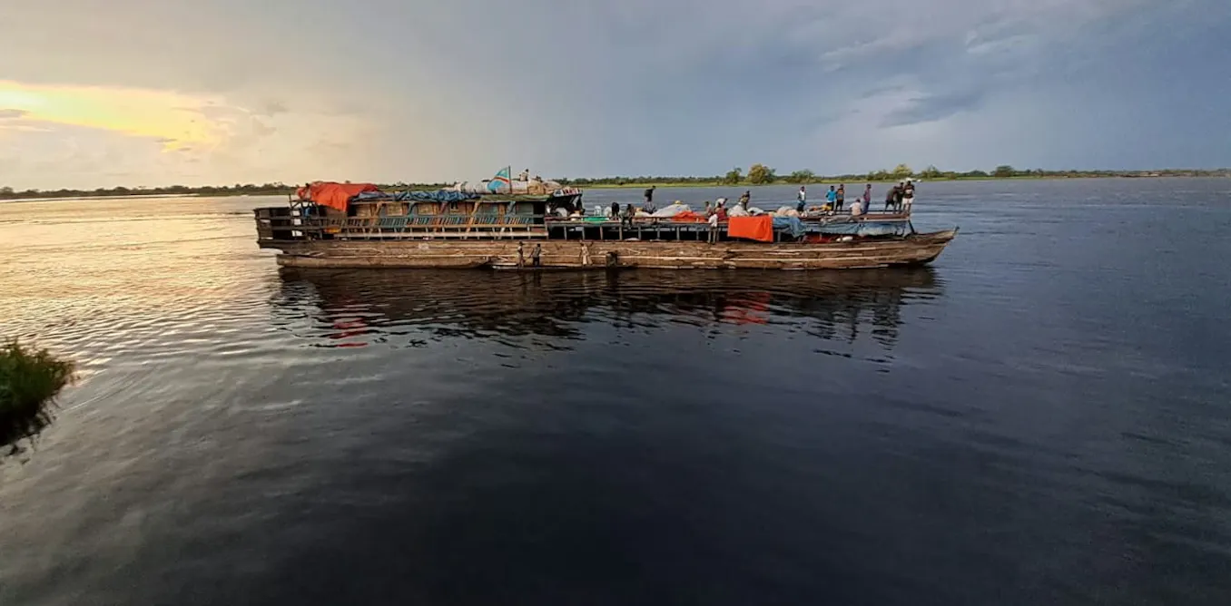 Congo's wooden 'whaleboats': A floating transport system shaped by history