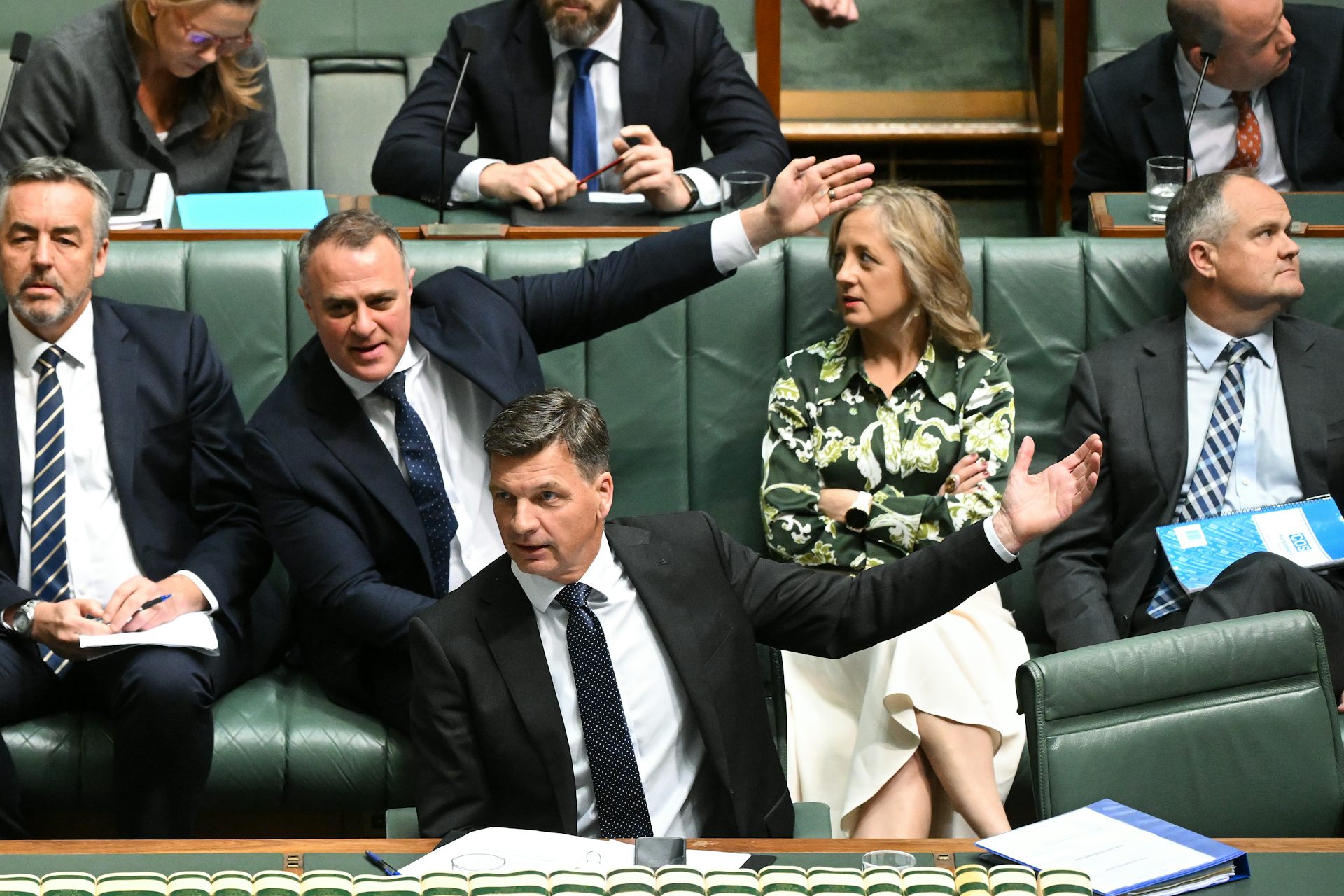 Total support for right‑wing parties rises in Newspoll before Secret Harbour byelection