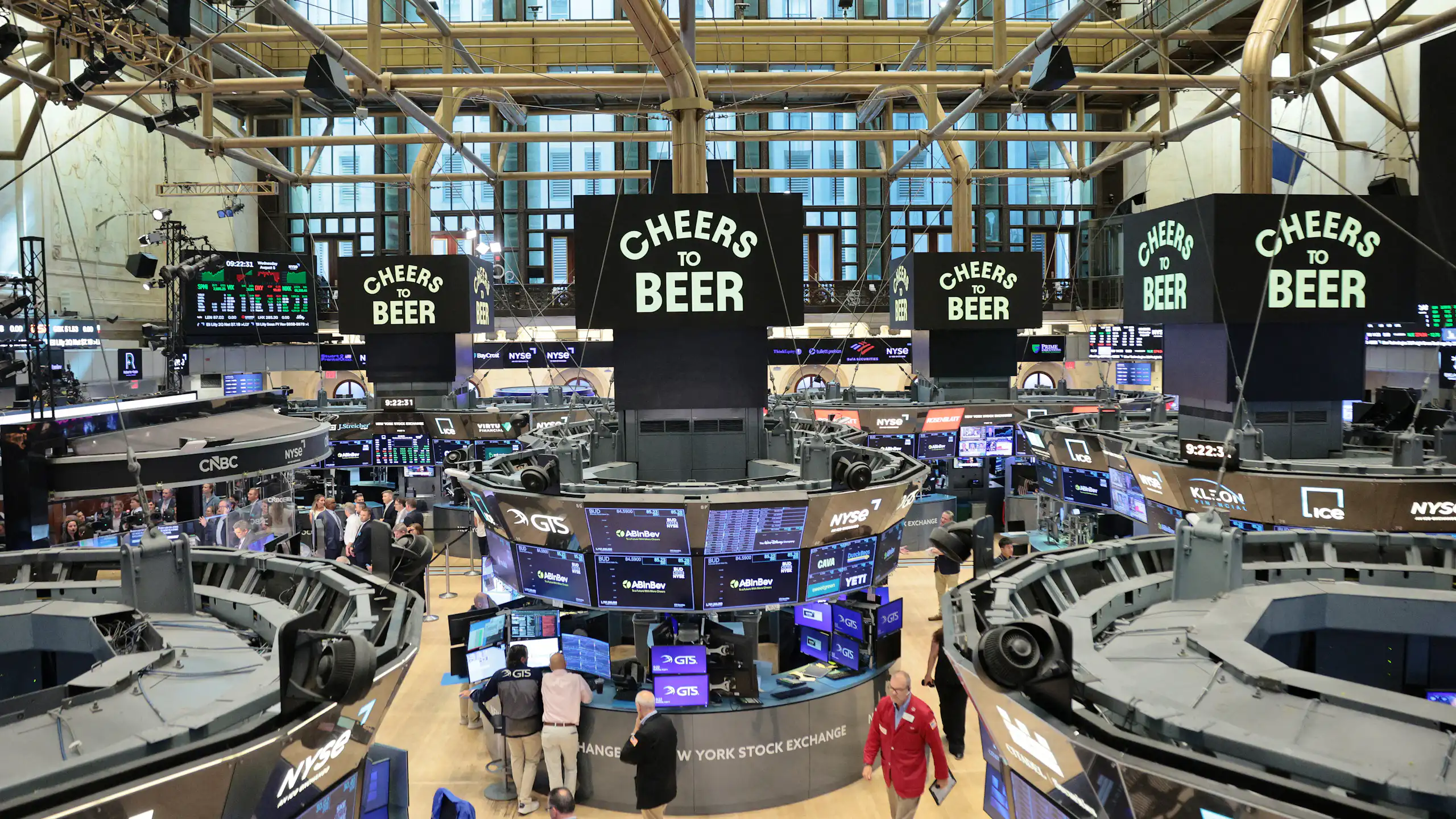 Intérieur de la Bourse de New-York, salle des ventes.