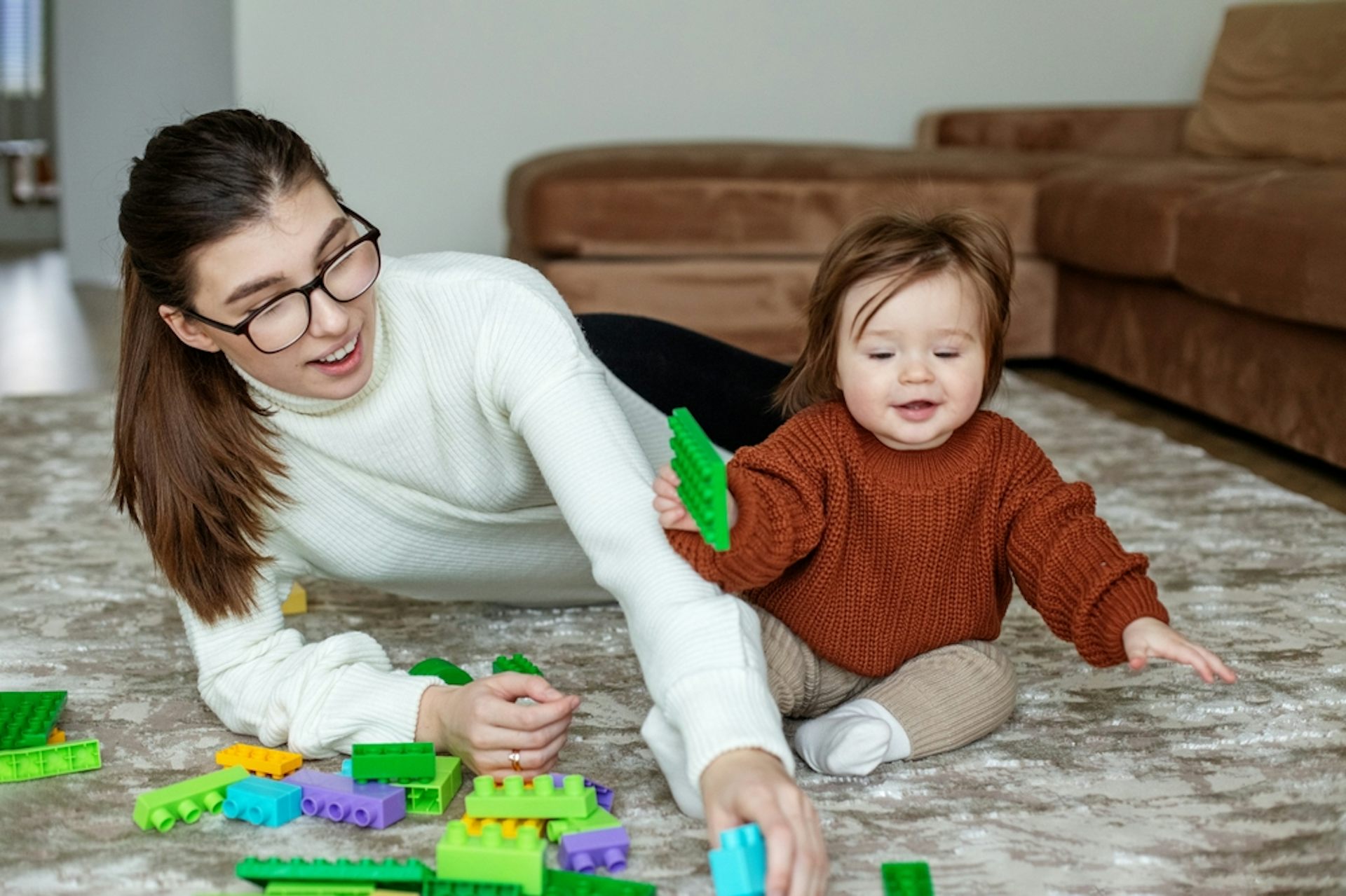 Les agences privées de garde d’enfants : entre promesses aux parents et réalité du marché
