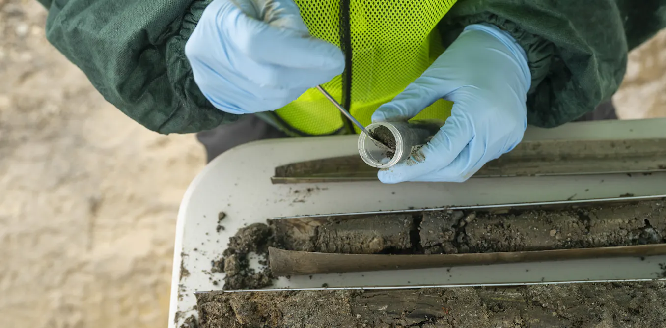 Bacteria Evolve to Thrive on Industrial Pollution at Historic Steel Site in Pittsburgh Bacteria Evolve to Thrive on Industrial Pollution at Historic Steel Site in Pittsburgh