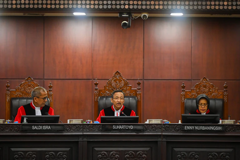 Pasal penghinaan presiden jadi sebagai delik aduan, tapi belum otomatis menjamin kebebasan berpendapat.