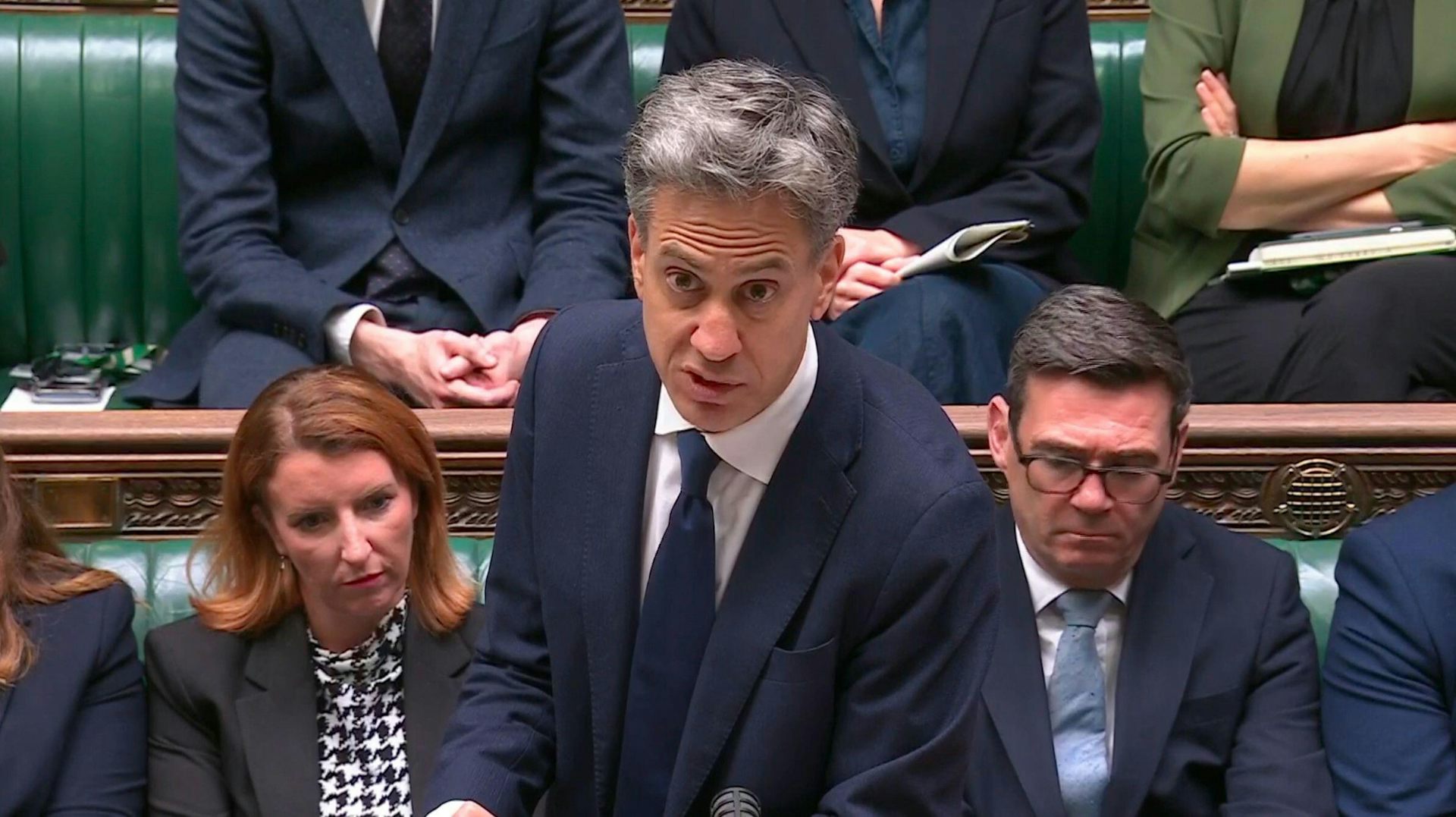 The UK foreign secretary Ed Miliband speaks in the House of COmmons, September 8 2026. Prime minister Andy Burnham is in the background.