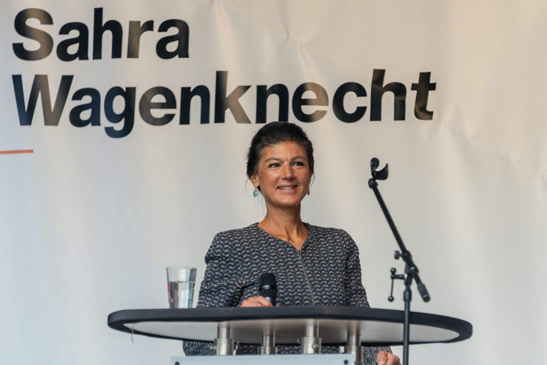 Sahra Wagenknecht delivering a speech.