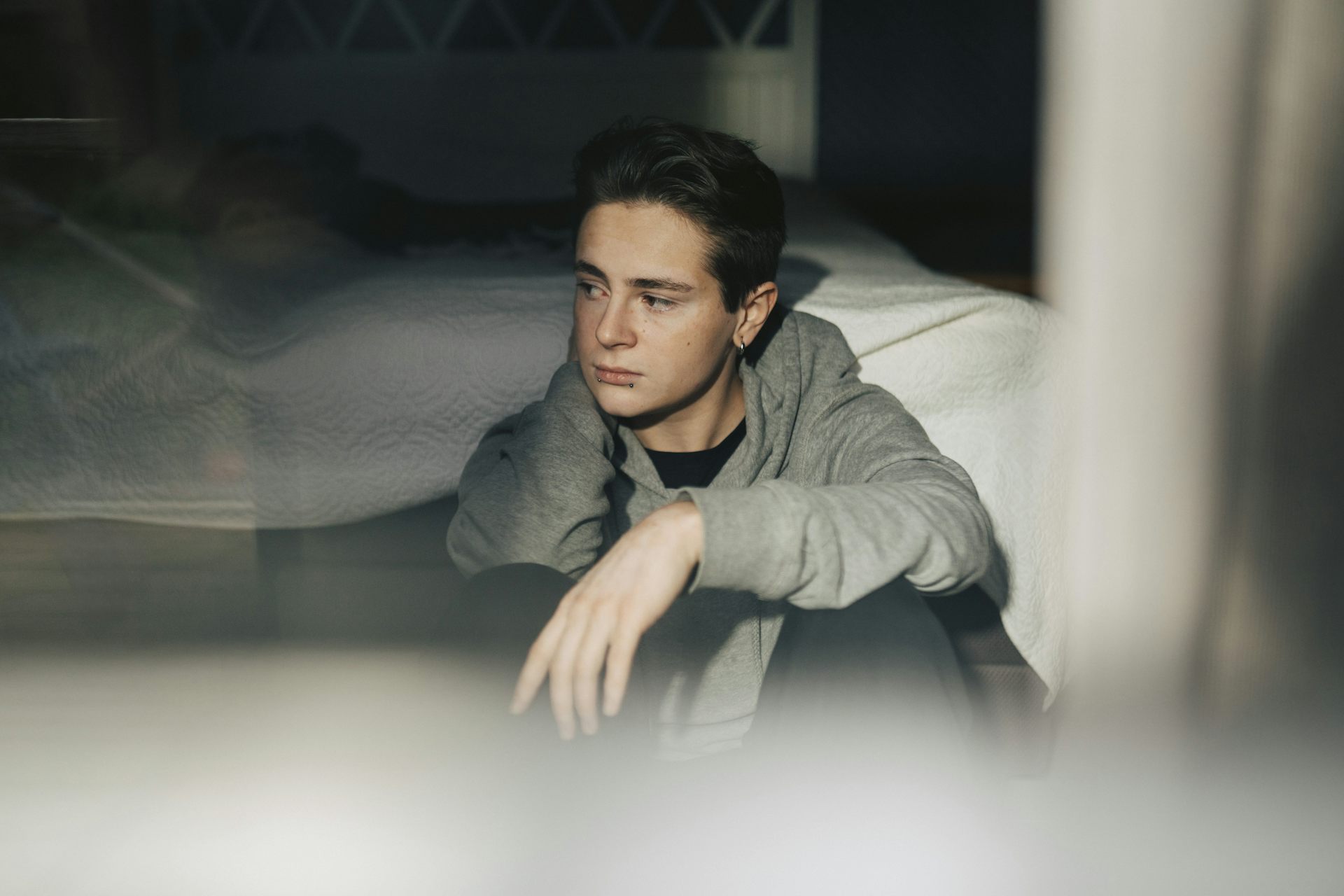 Year 12 students can feel lonely after graduating. Here’s how to stay connected