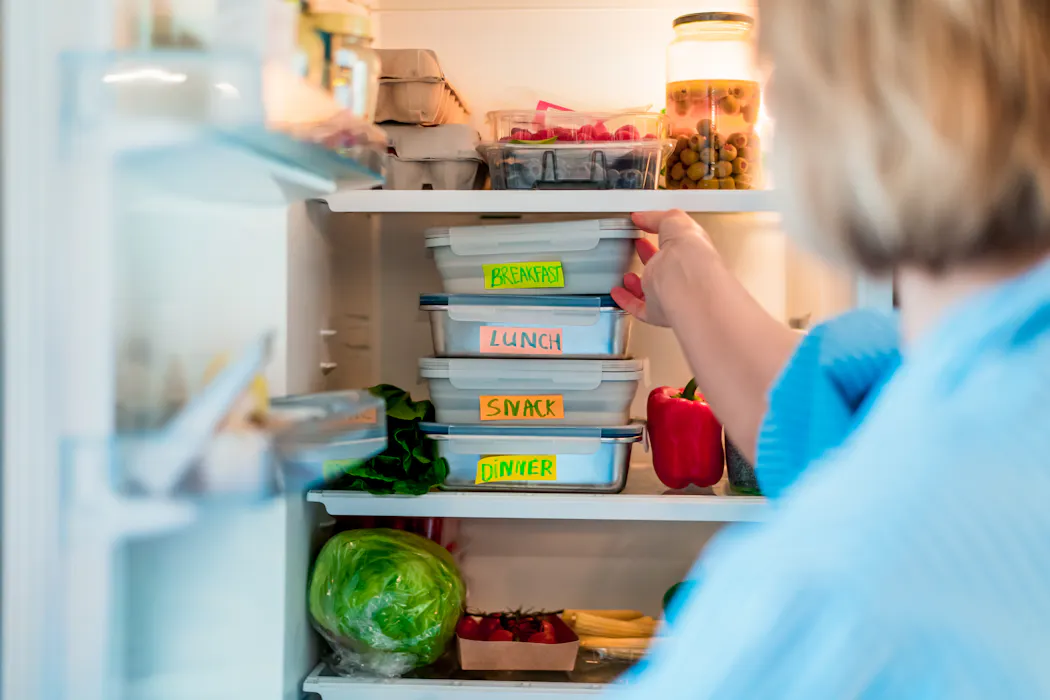 Tápers seguros: cómo evitar los microbios cuando hacemos ‘batch cooking’