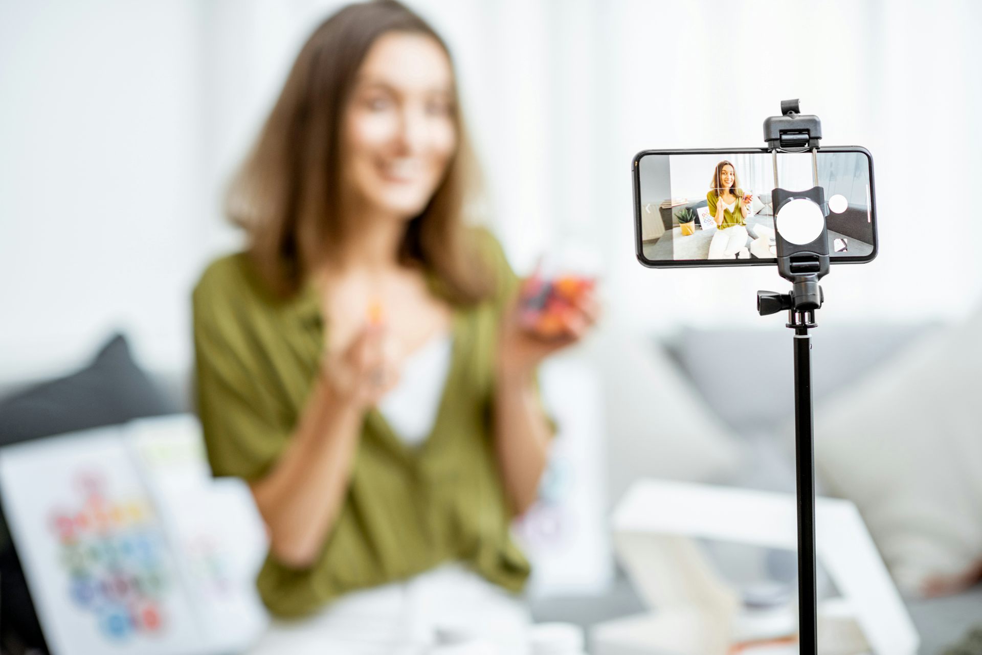 Looking for #womenshealth information on Instagram? 4 out of 10 posts are ads