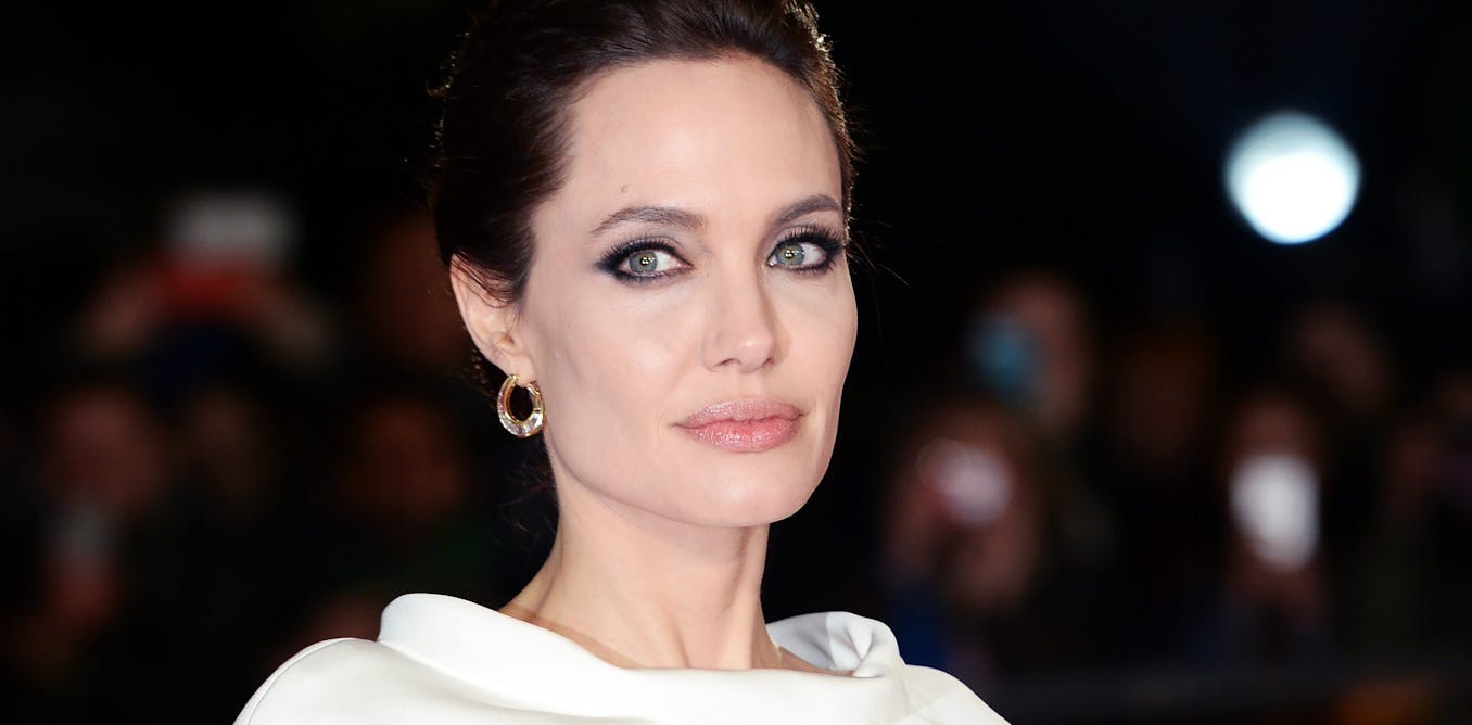 Angelina Jolie's surgery got you worried? Here's what you should know
about ovarian cancer risk