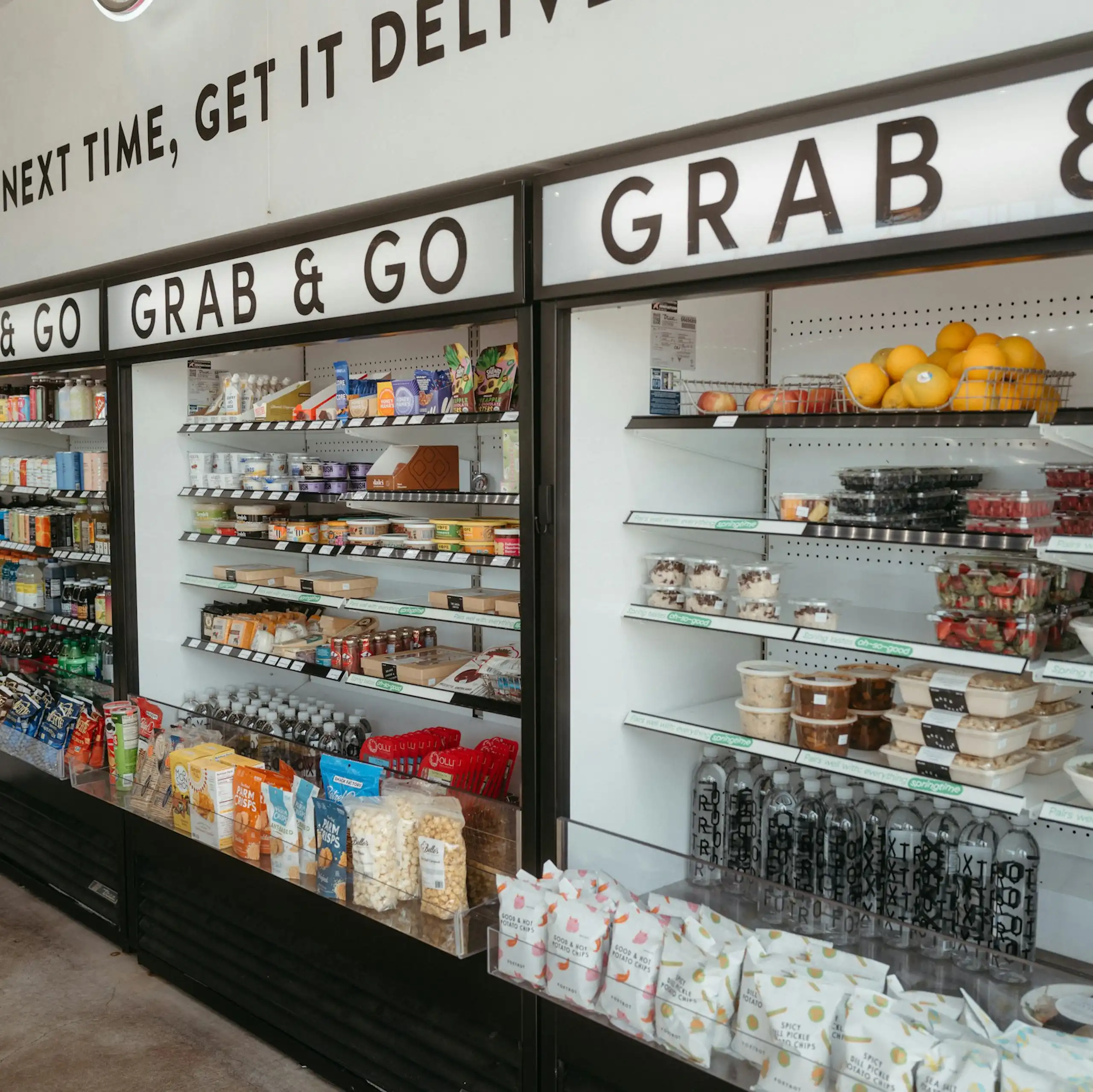Fresh snack counter in a store, with Grab and Go written above