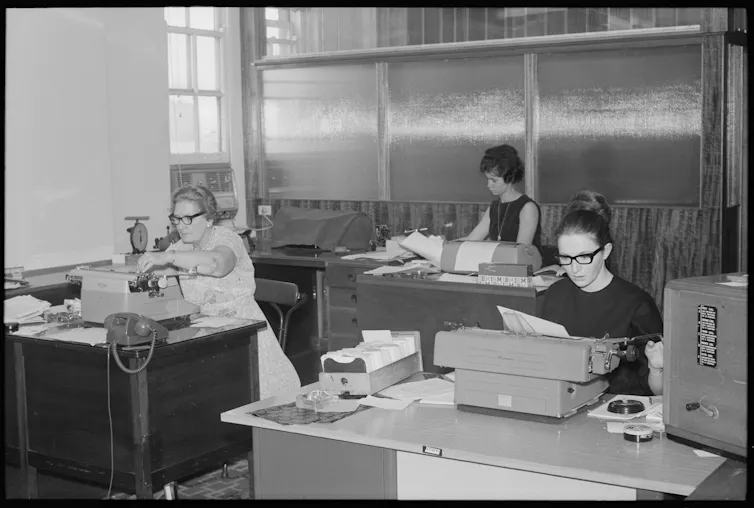Women secretaries in the 1960s.